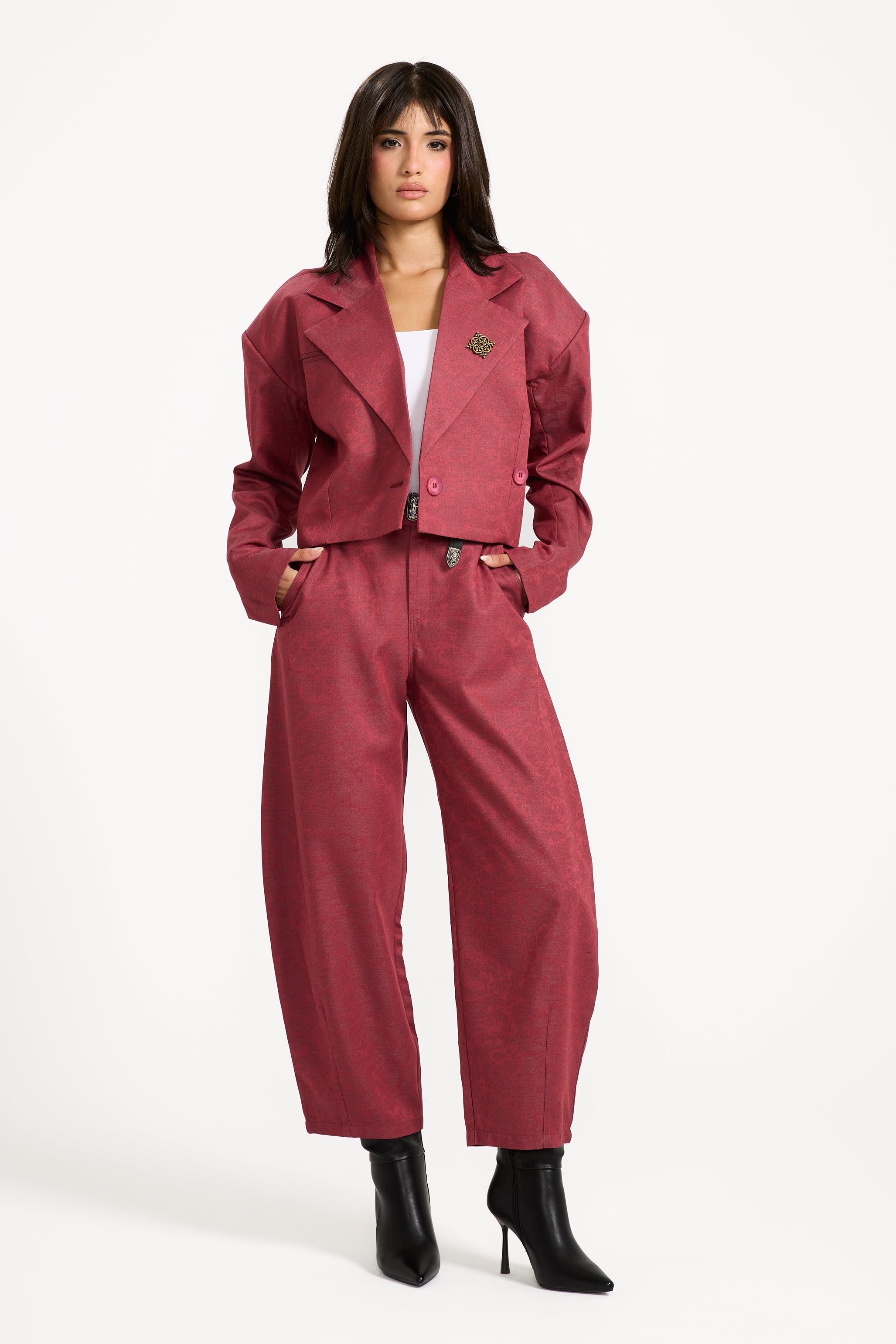 Bold Shoulders Cropped Blazer