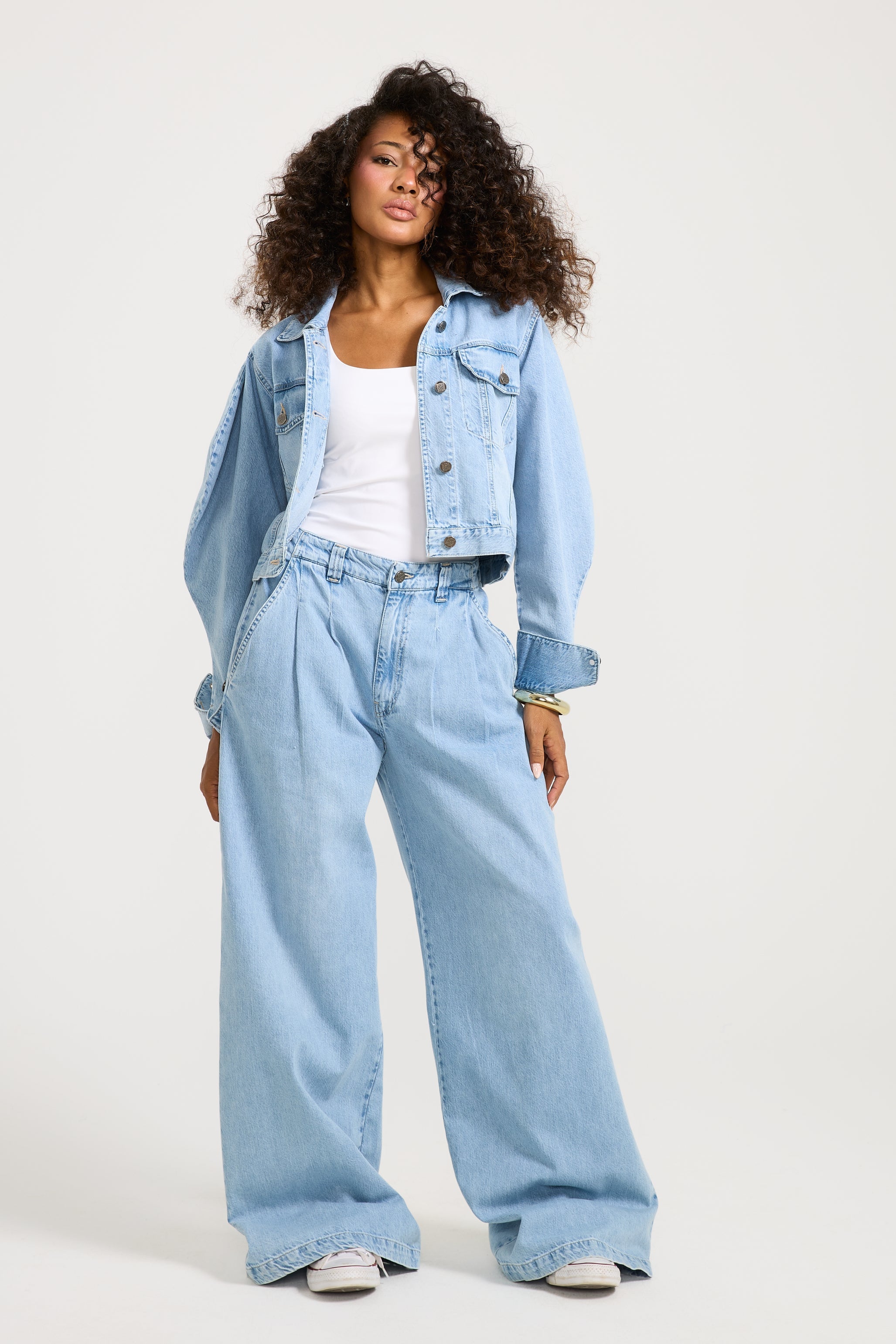 Puffy Shoulders Denim Jacket