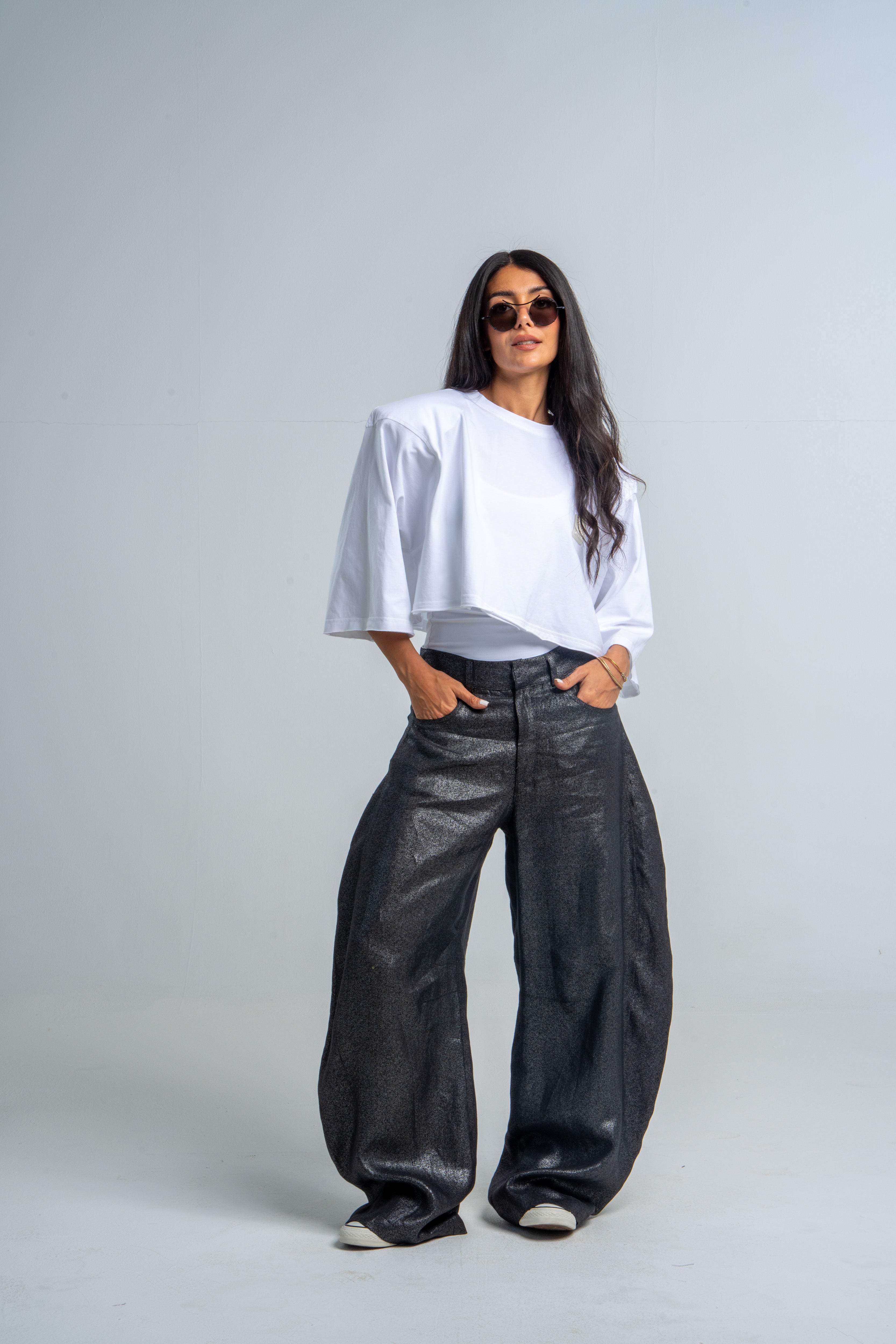 Shiny Linen Black Balloon Pants