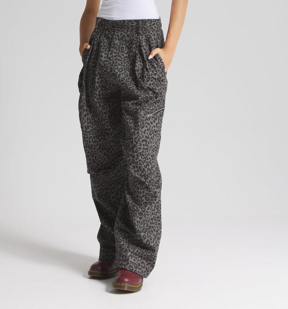 Grey Leopard Baggy Cargo Pants – SARA ELEMARY