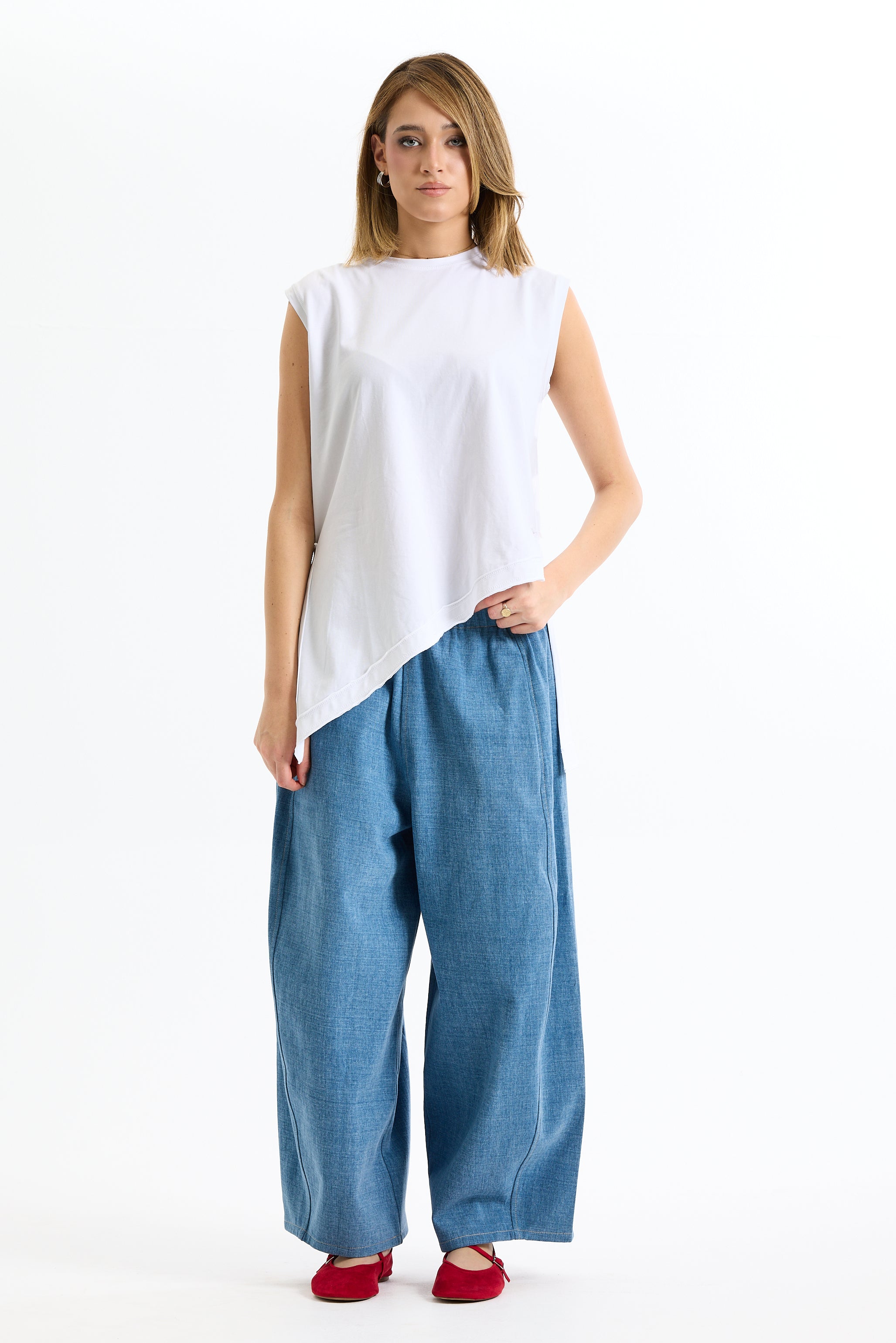 Cropped Oversized Light Wash Jeans