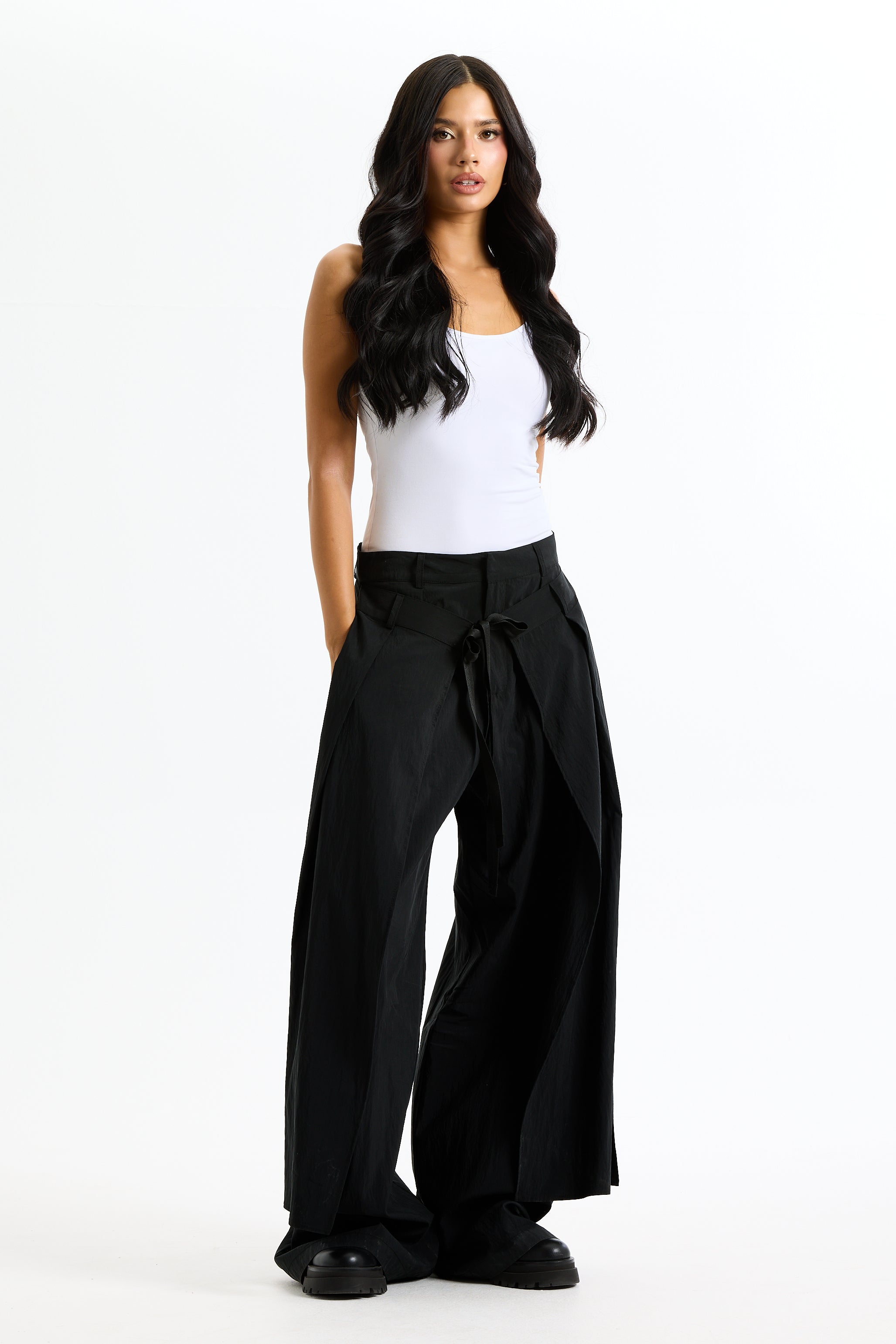 Extra Fabric Front Pants In Black