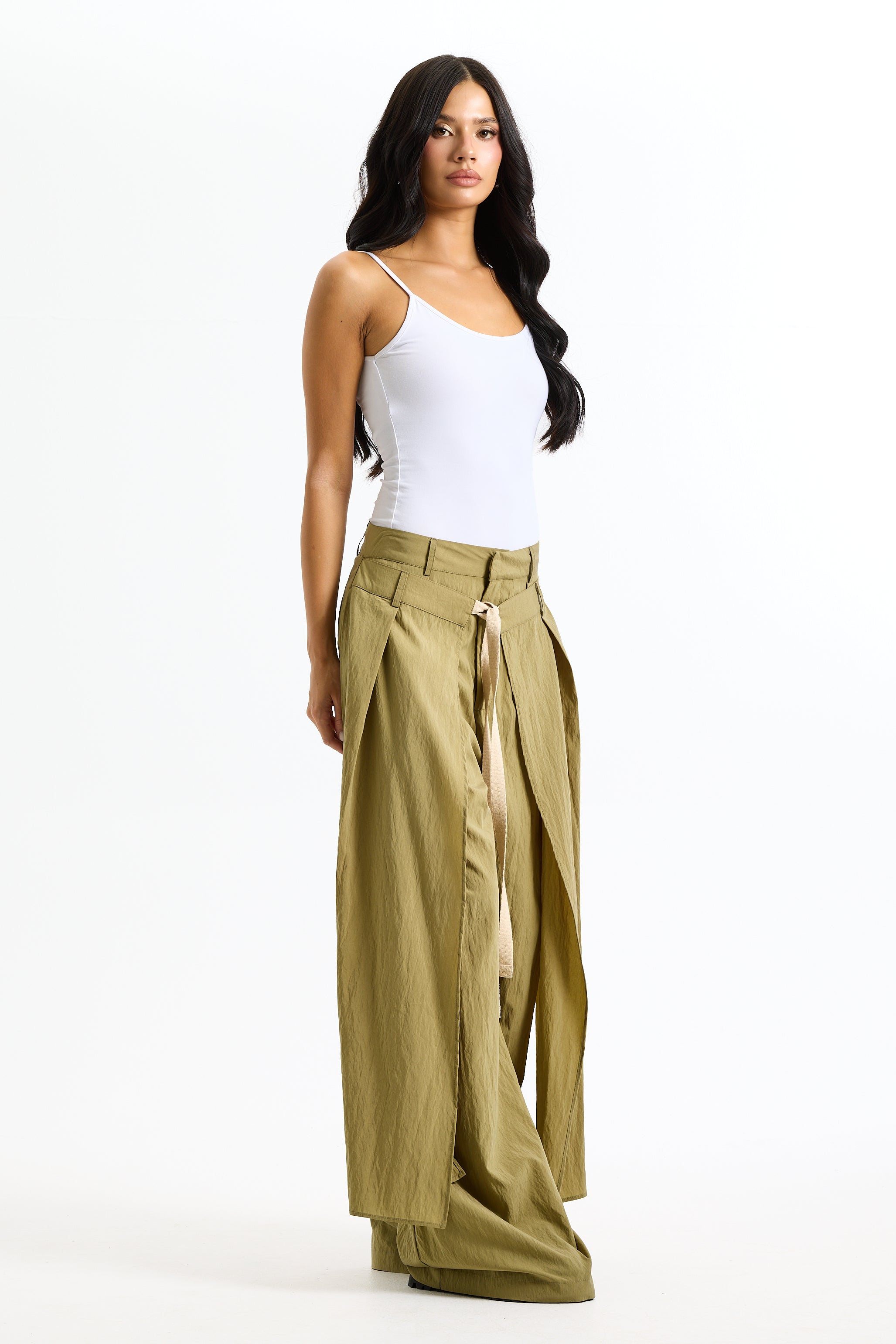 Extra Fabric Front Pant In Olive