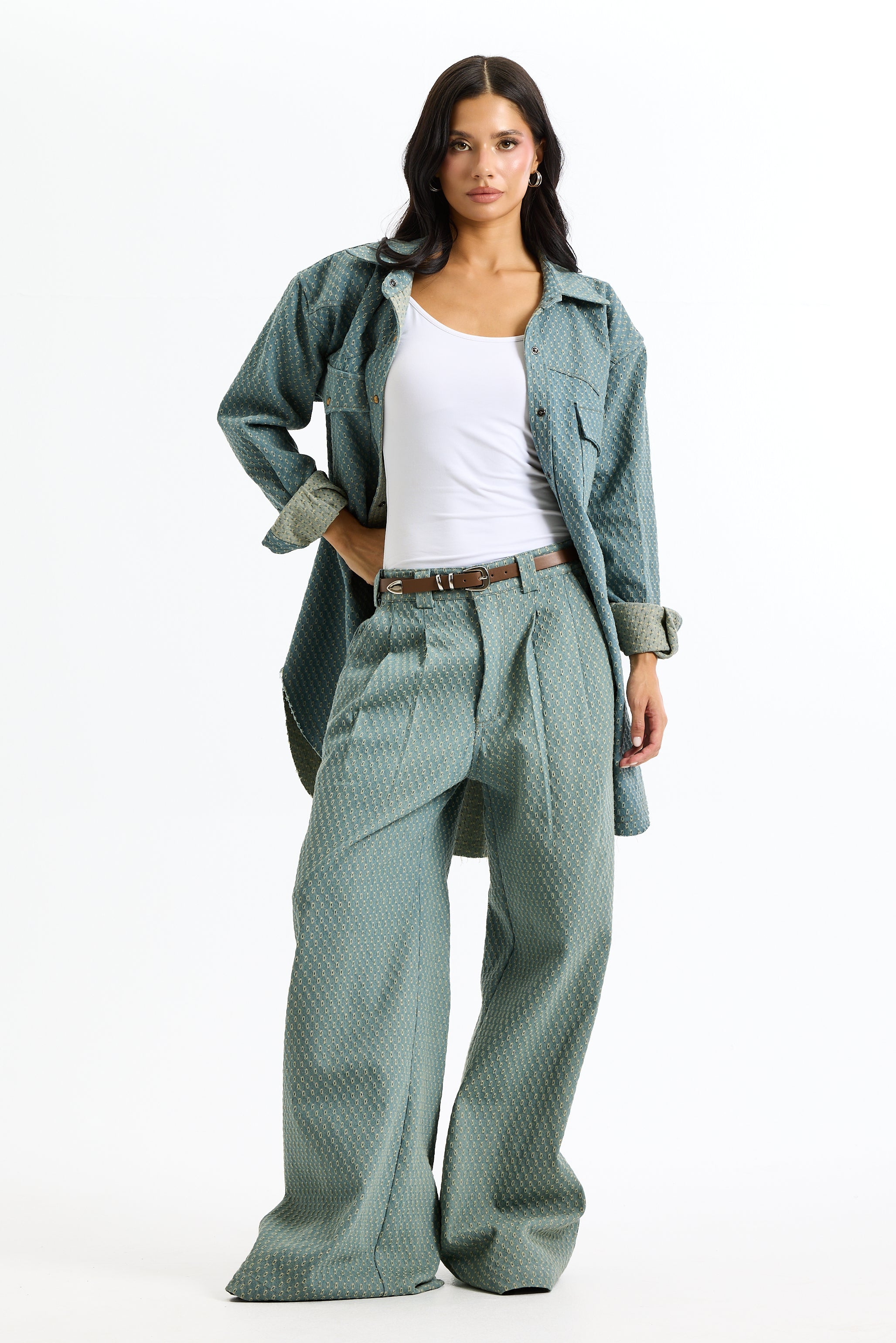 Pleated Dirty Wash Denim