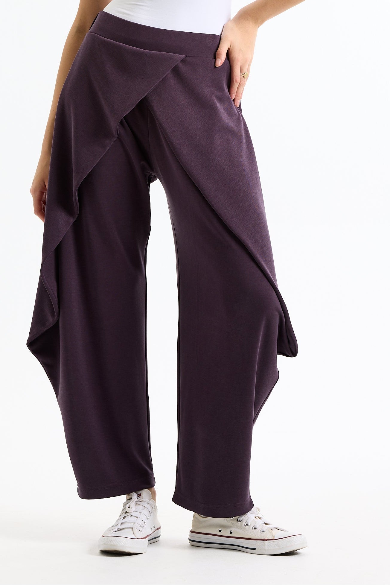 Flapped Soft Pants In Purple