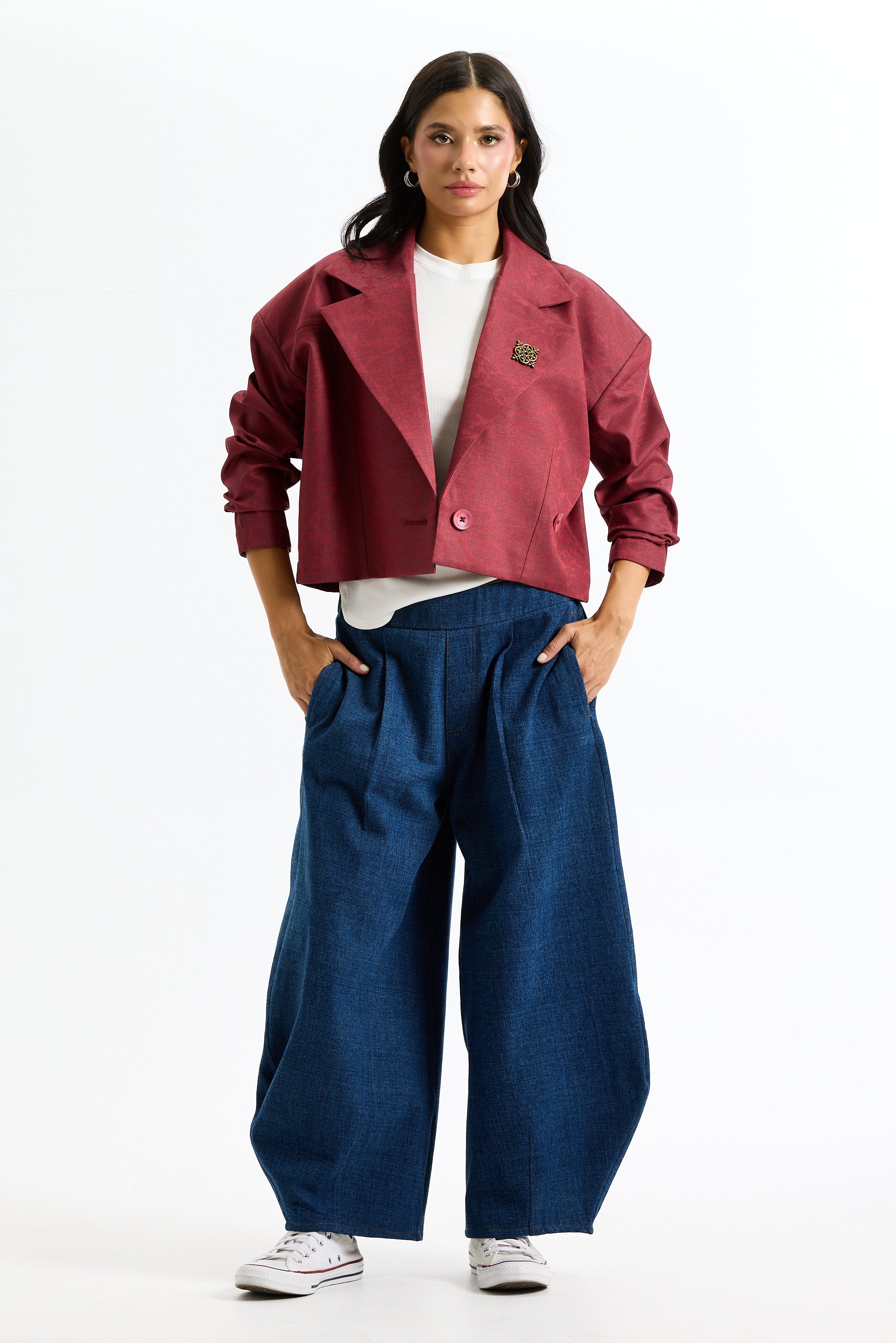 Bold Shoulders Cropped Blazer