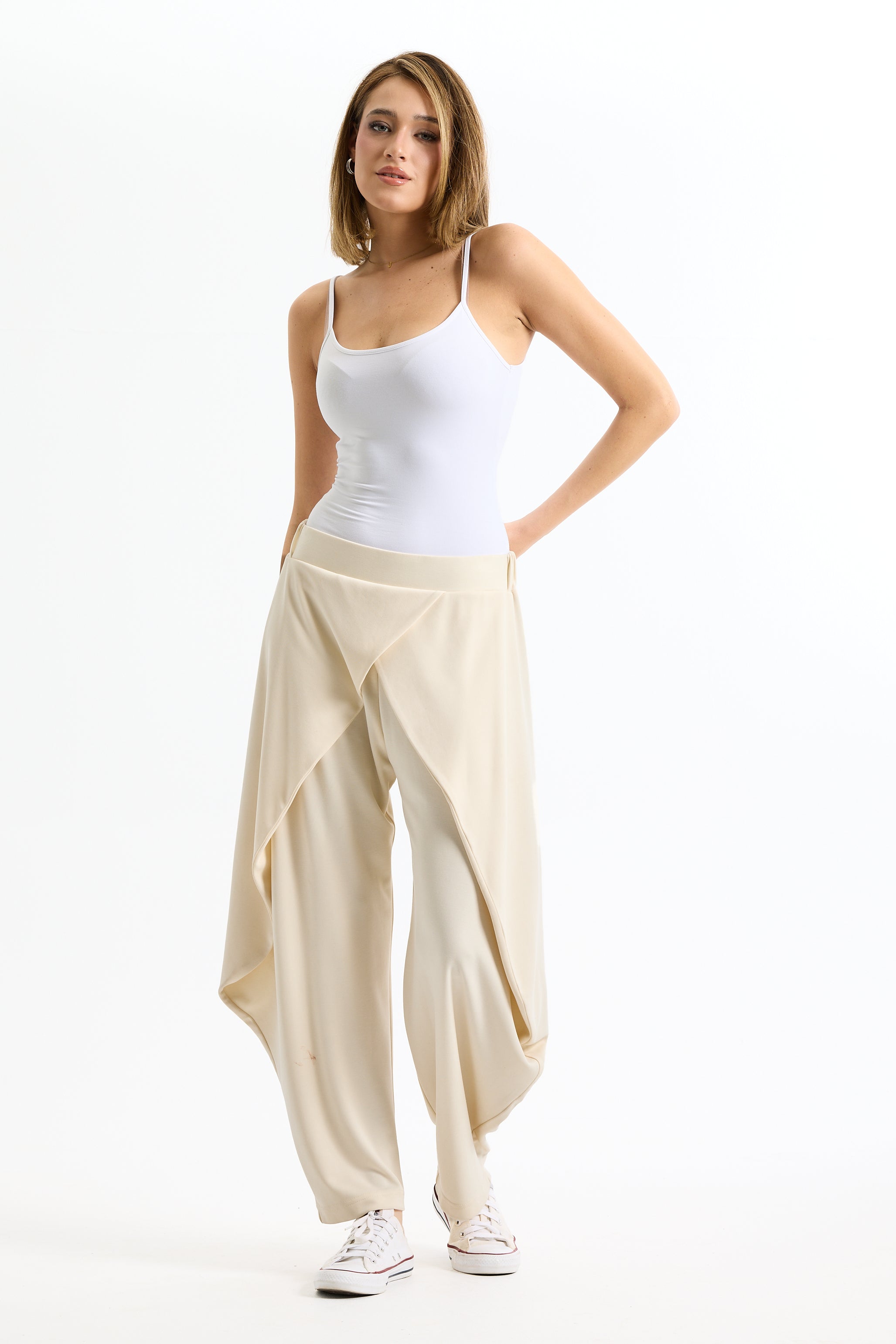 Flapped Soft Pants In Cream