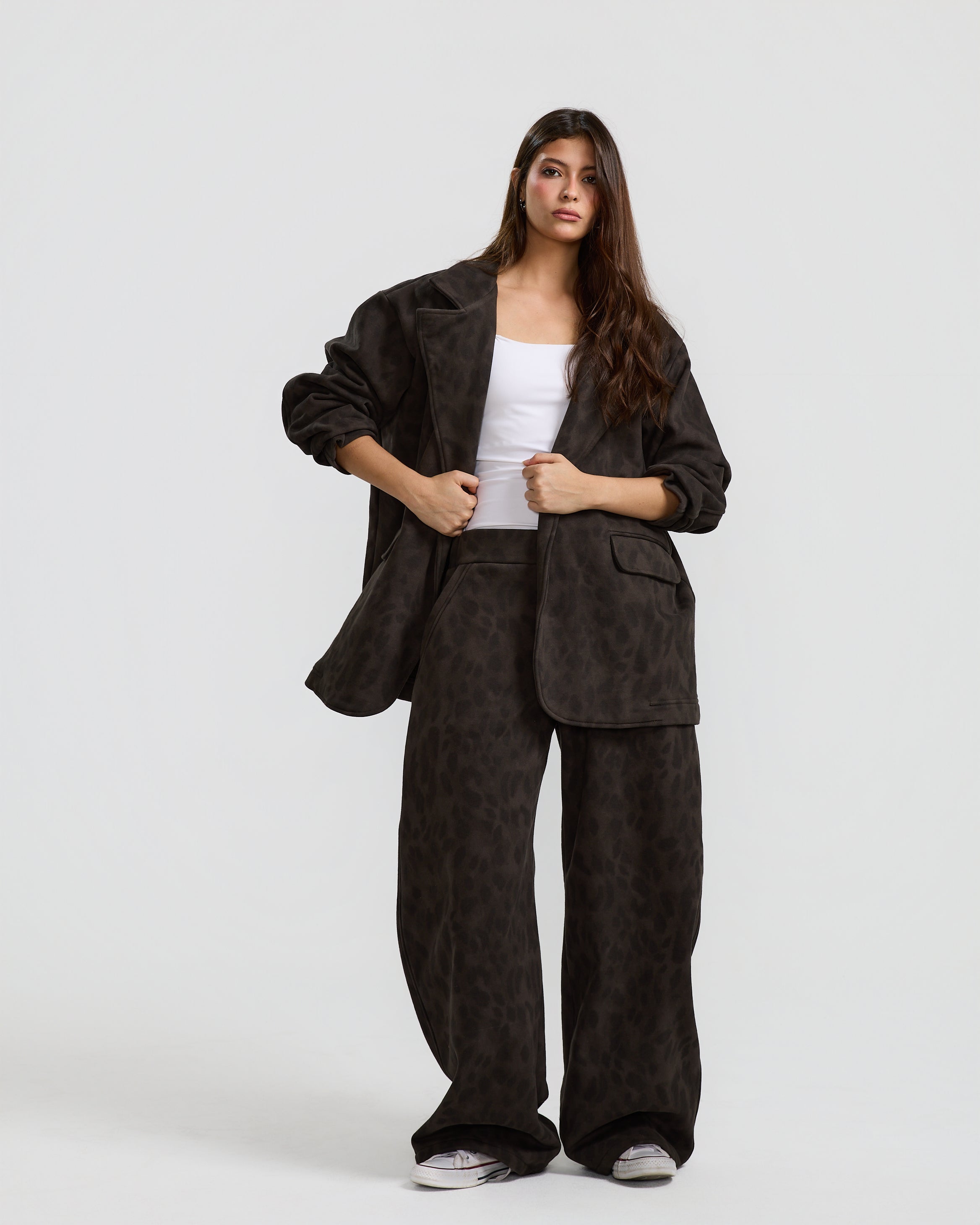 Leopard Barrel Jogger In Grey