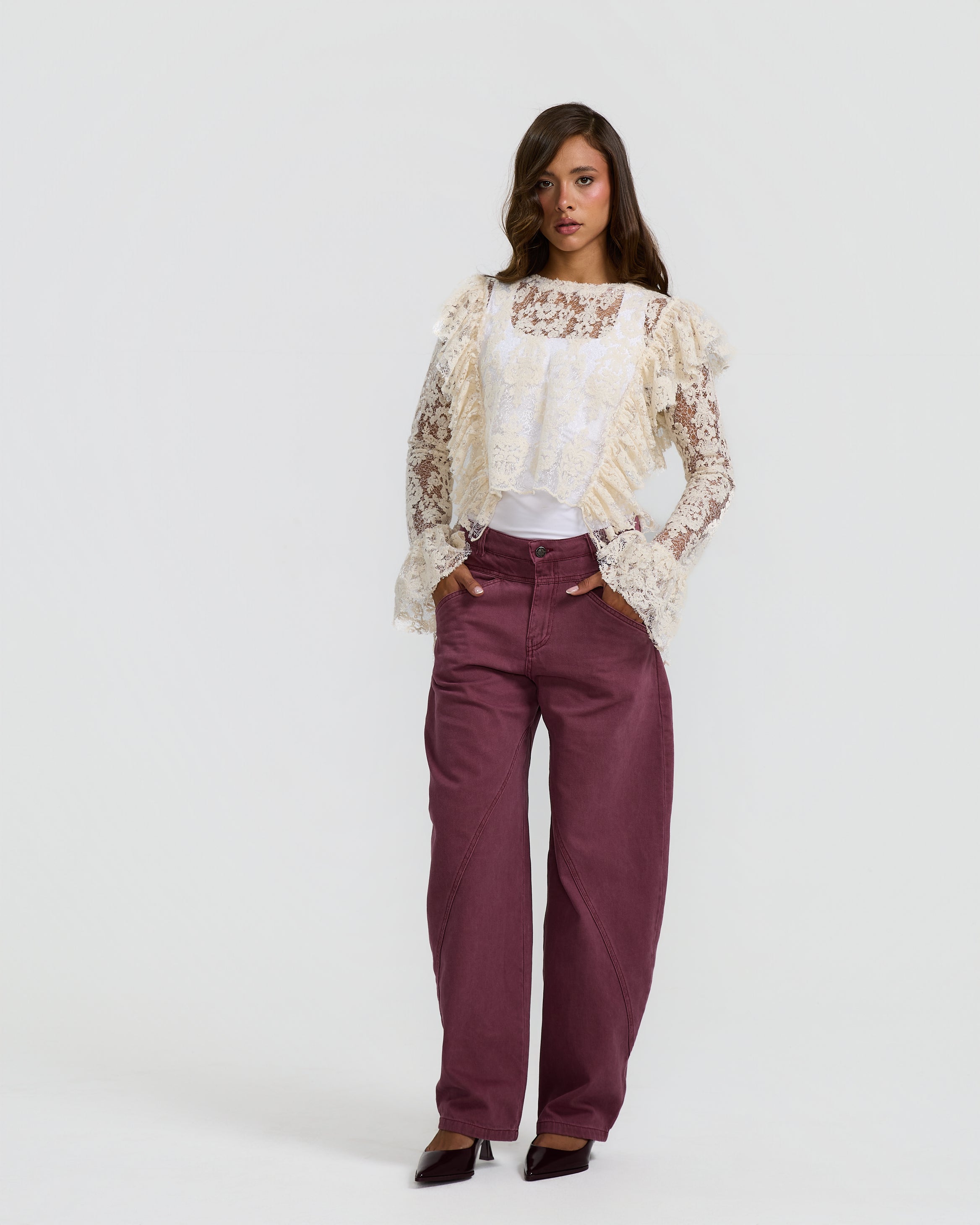 Running Lace Ruffle Top Lace Ruffle Top Off White – SARA ELEMARY