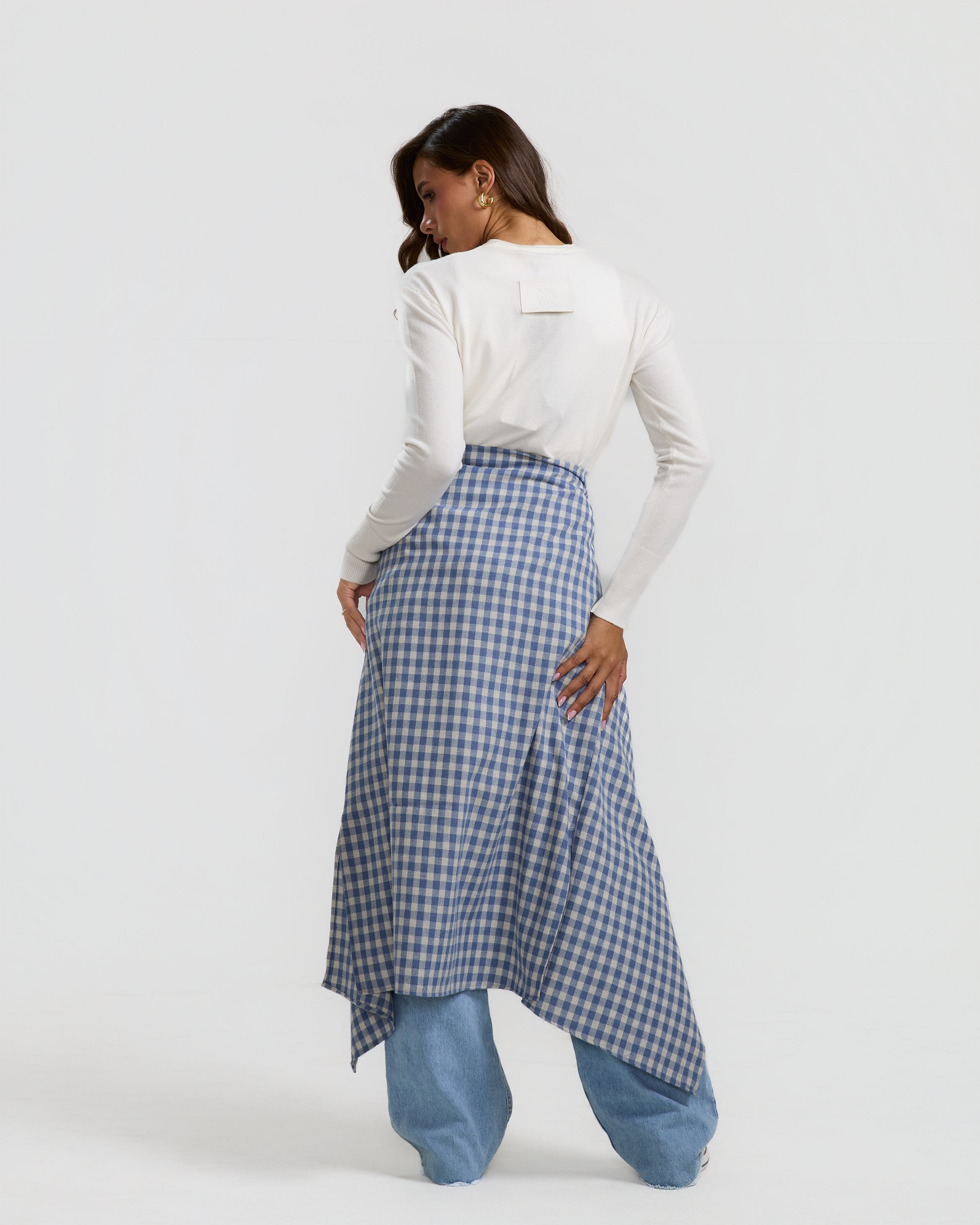 High Low Basic Sweater In White