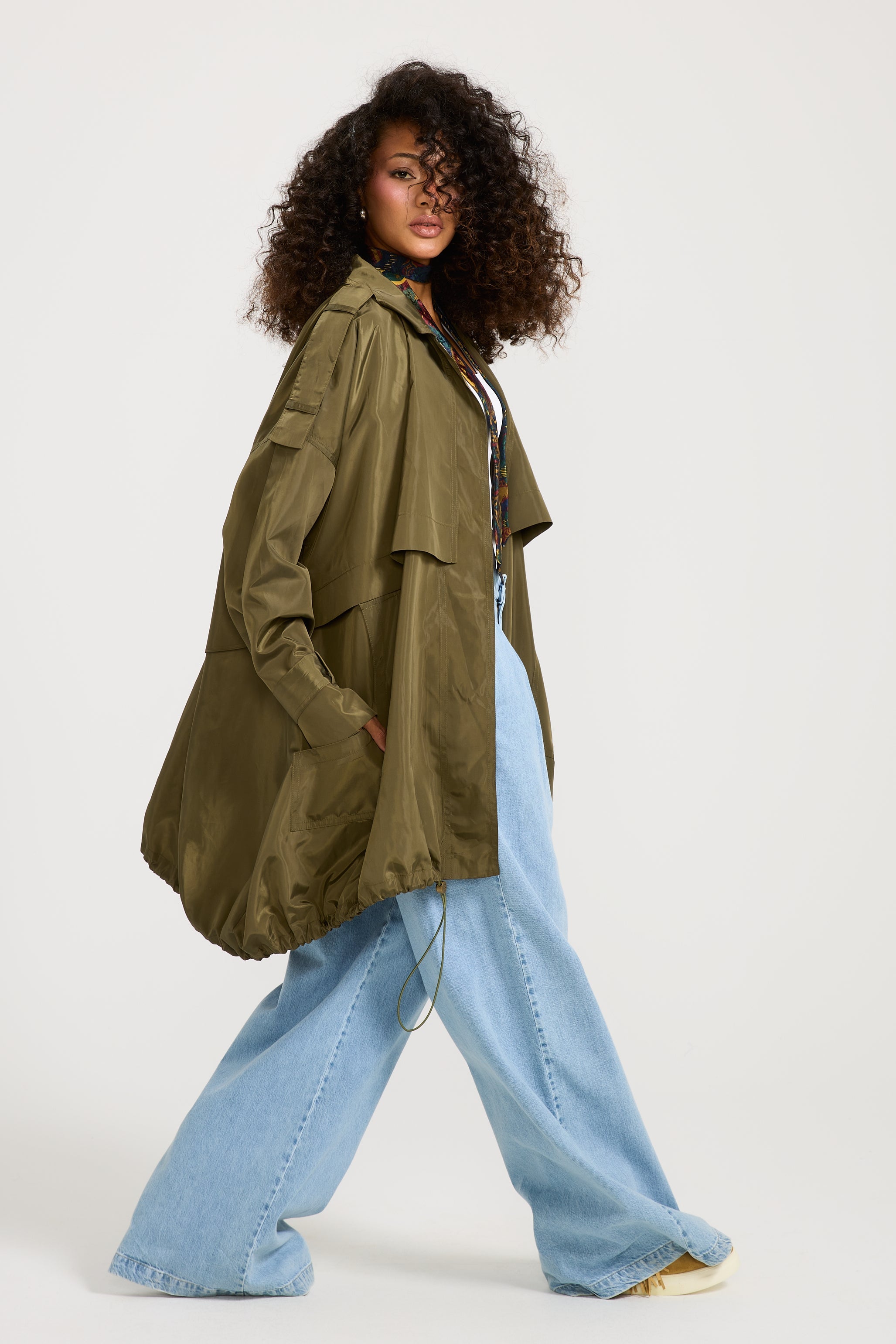 Ballon Waterproof Jacket In Olive