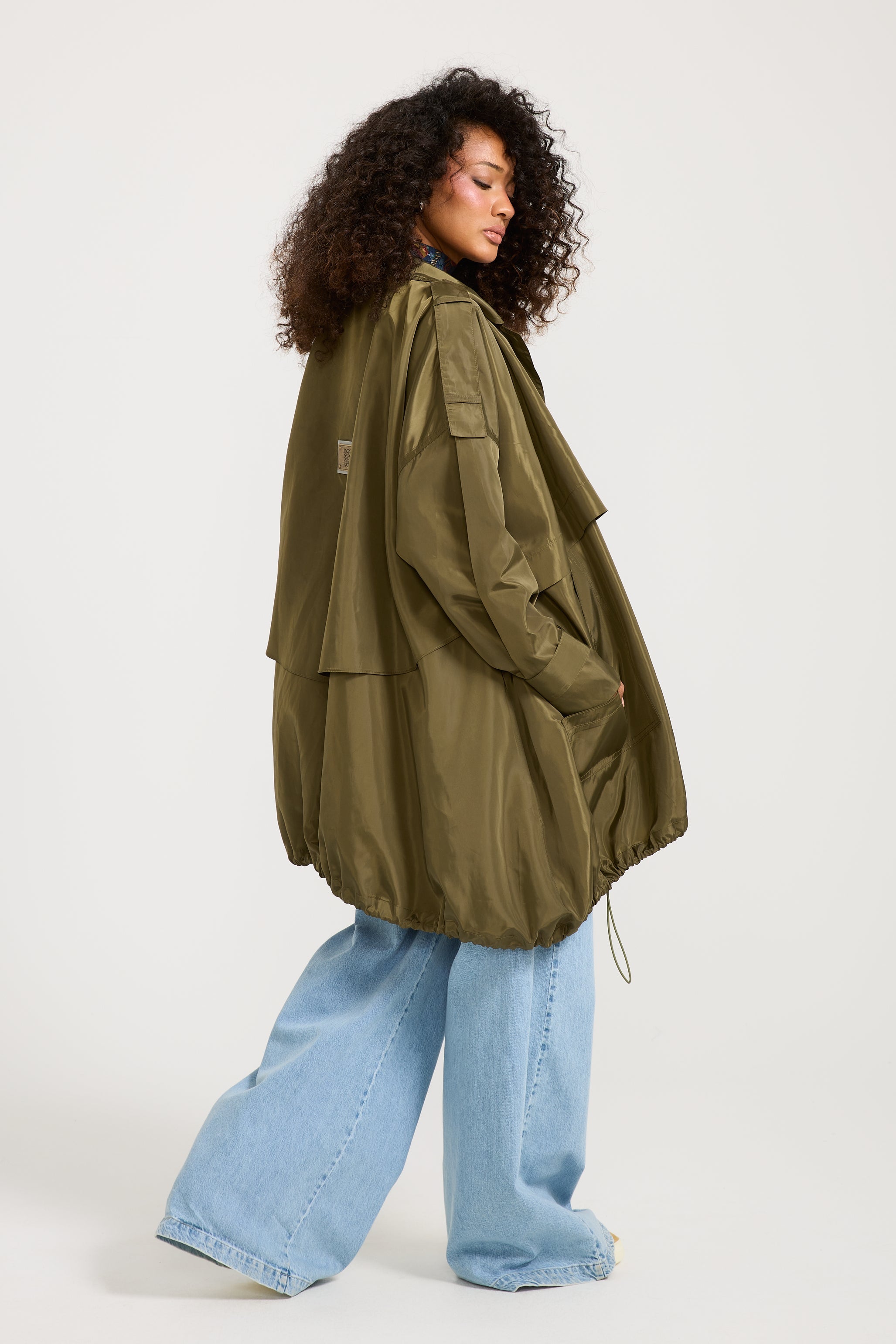 Ballon Waterproof Jacket In Olive