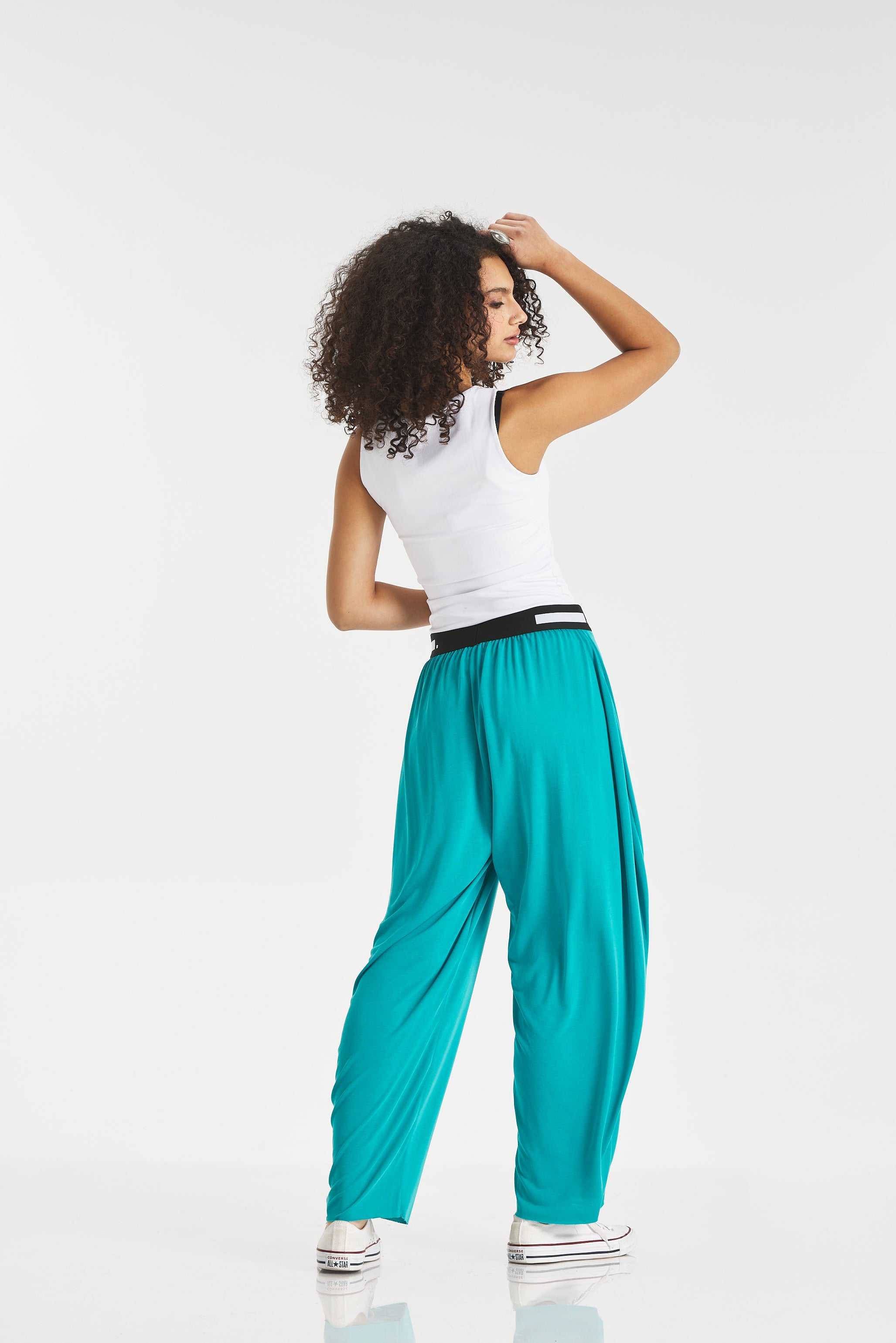 Balloon Extra Fabric Soft Pants In Aqua
