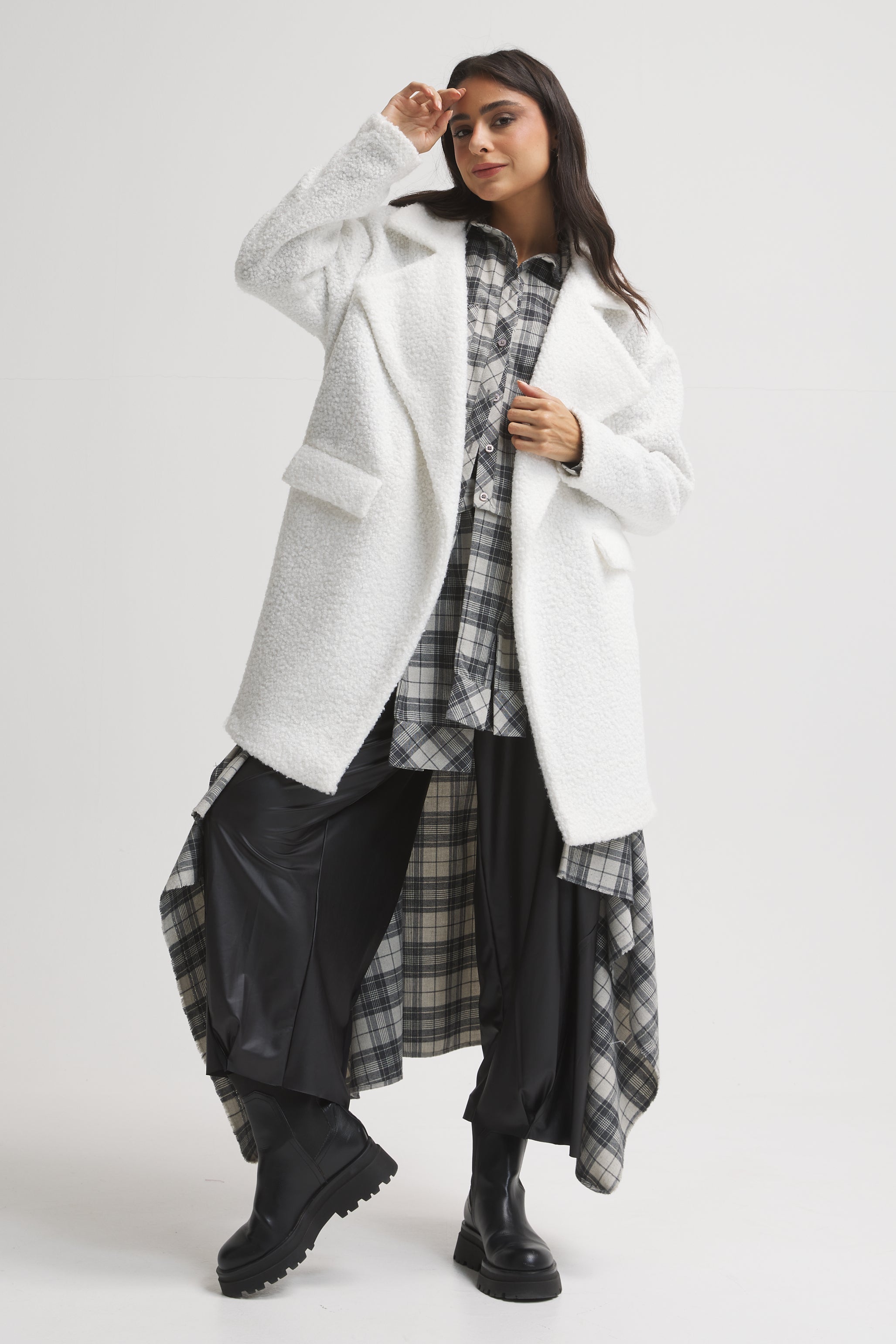 Teddy Oversize Short Coat In White