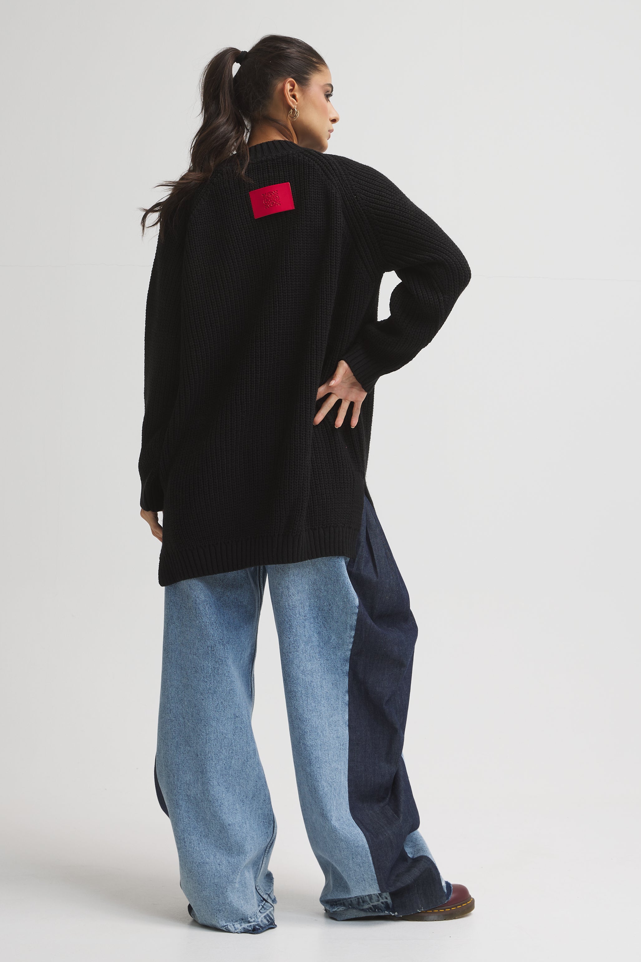 Oversize Pullover In Black