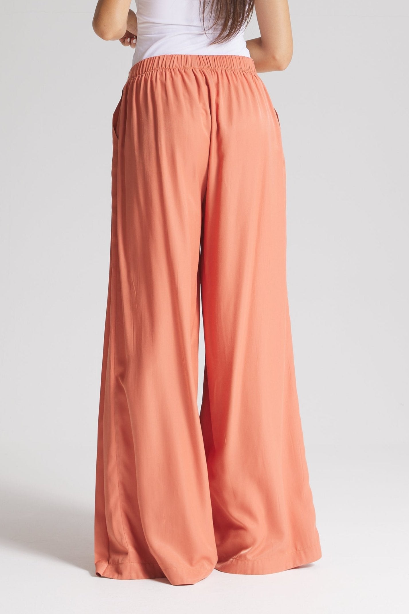 Soft Wide leg In Peach