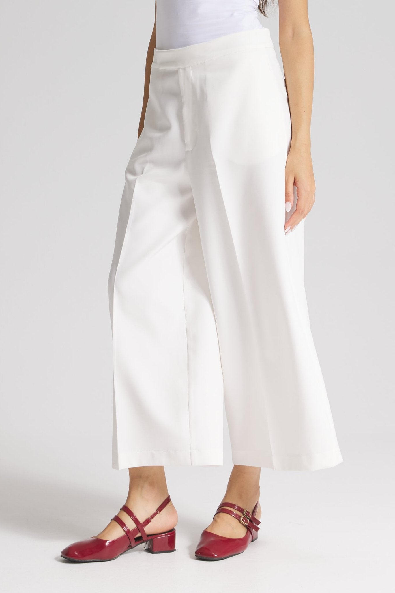 Cropped Wide Leg Pants In Off White