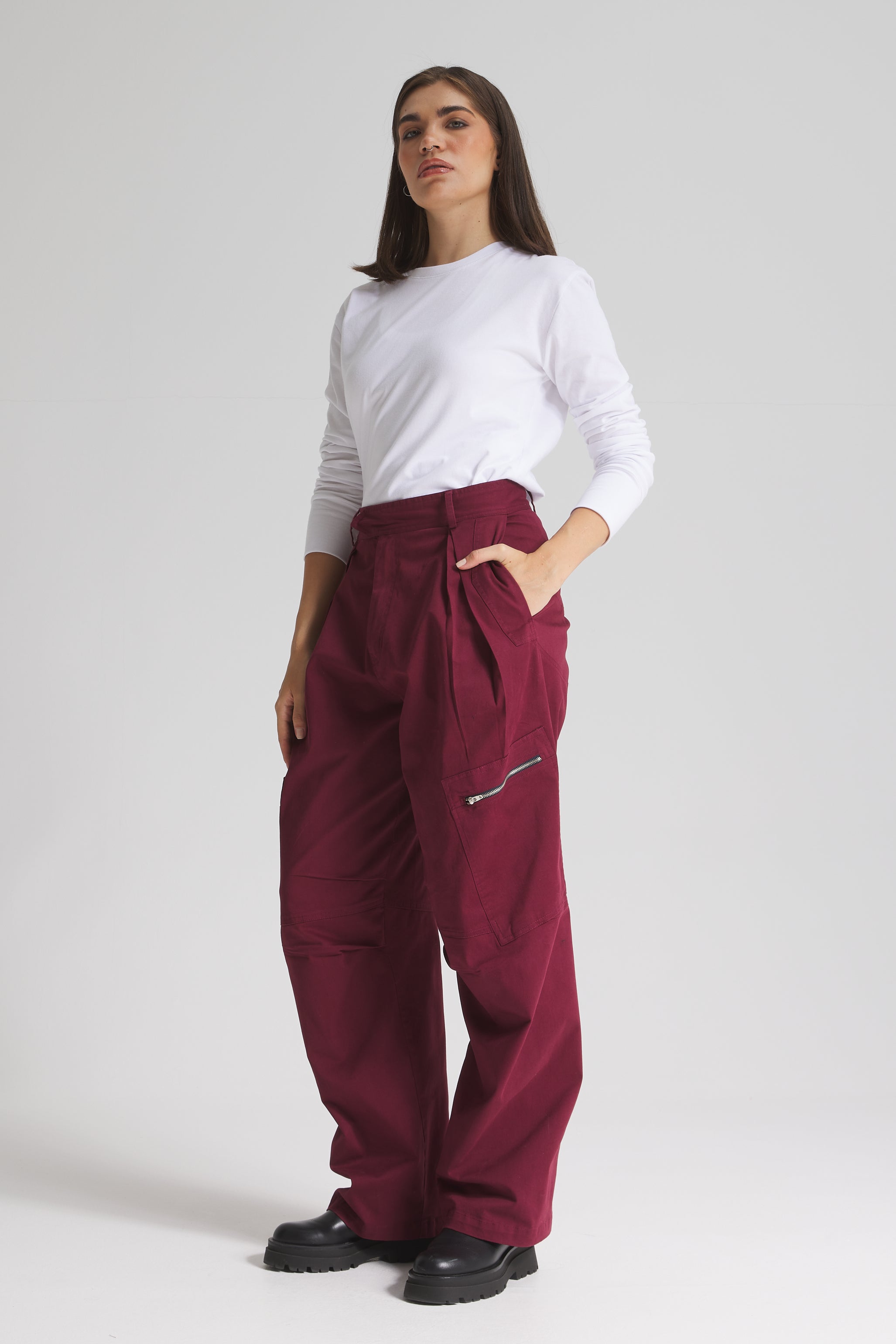 Baggy Cargo Pants In Burgundy