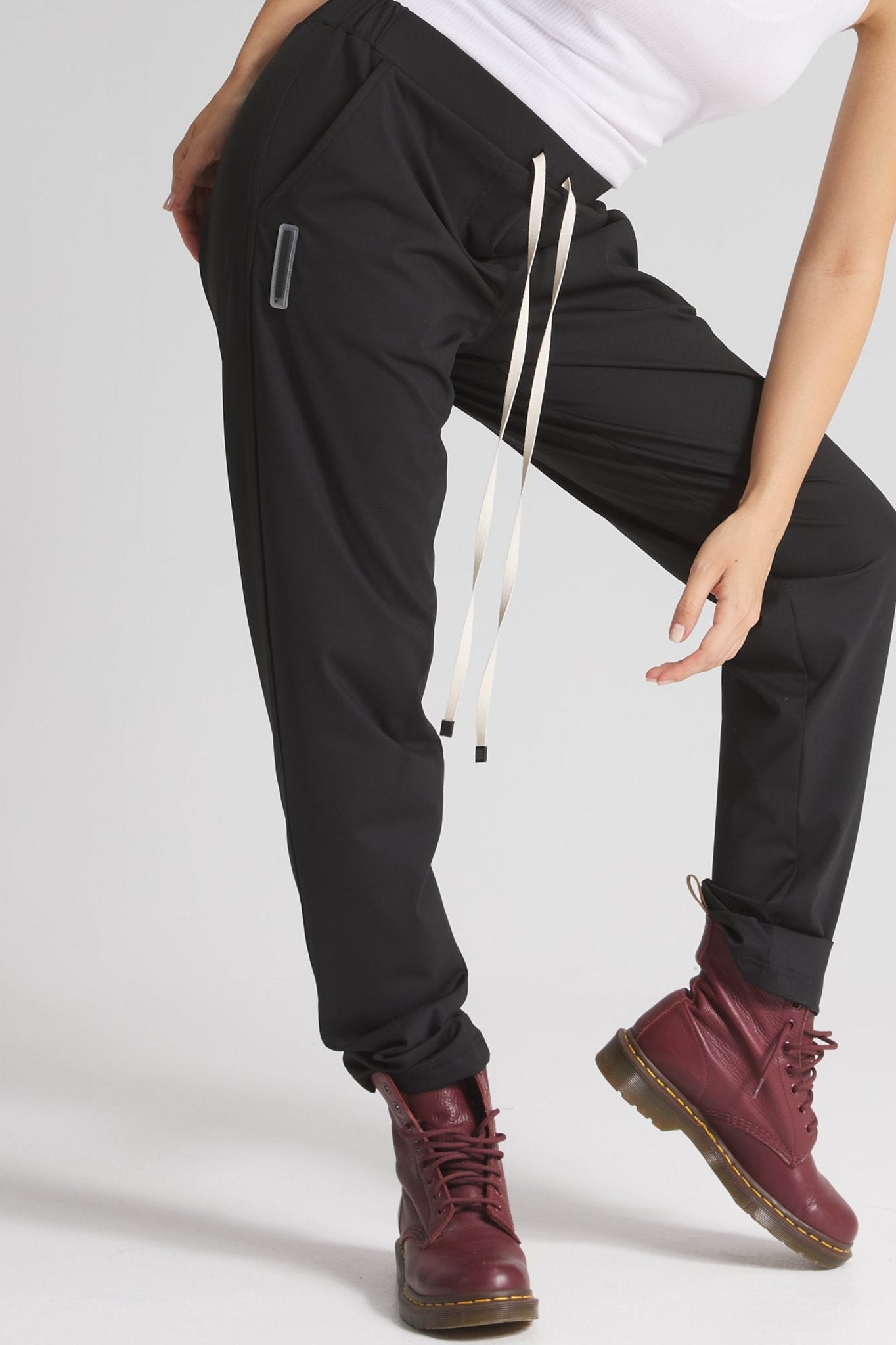 Classic Look Jogger In Black