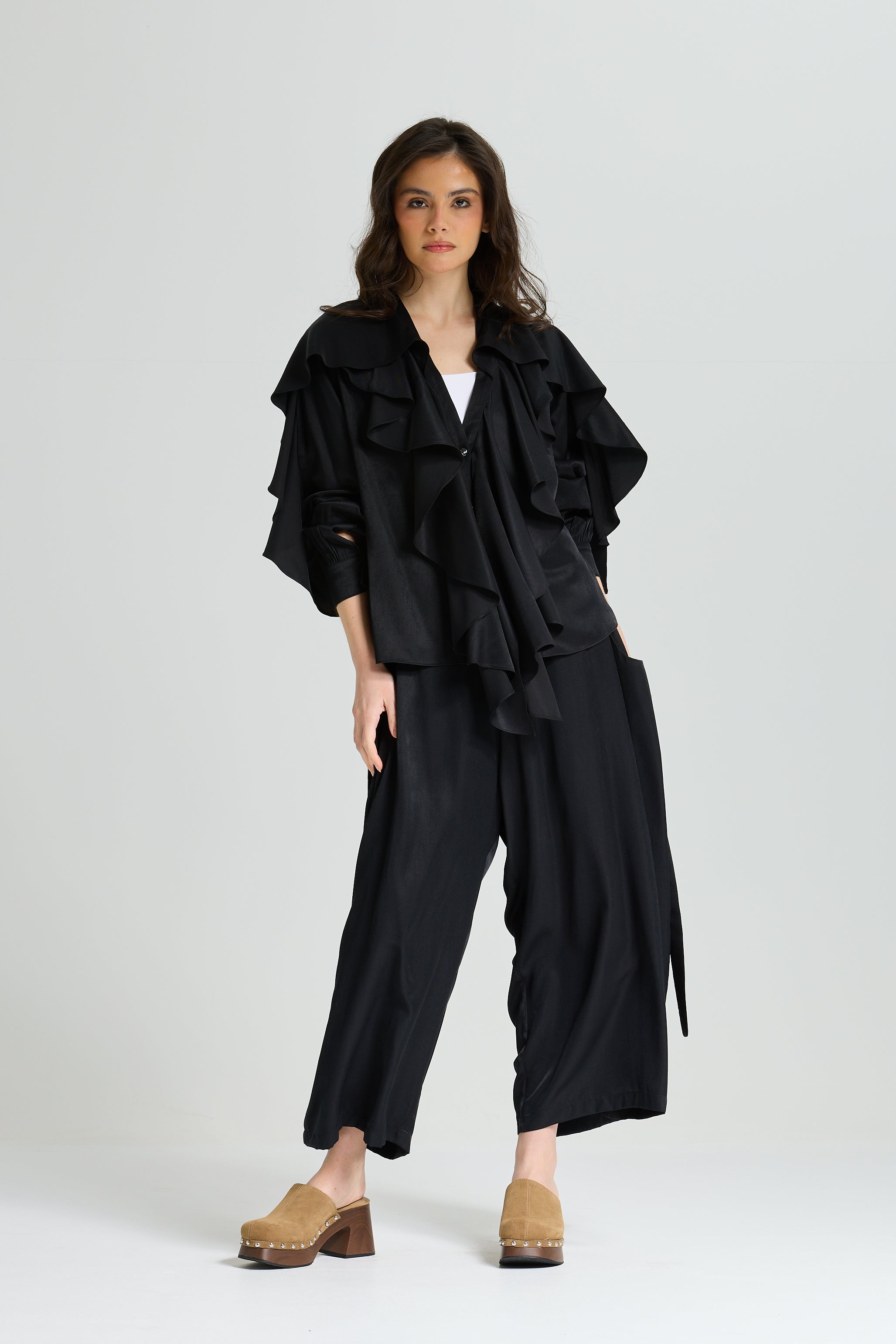 Cropped Extra Wide Leg In Black