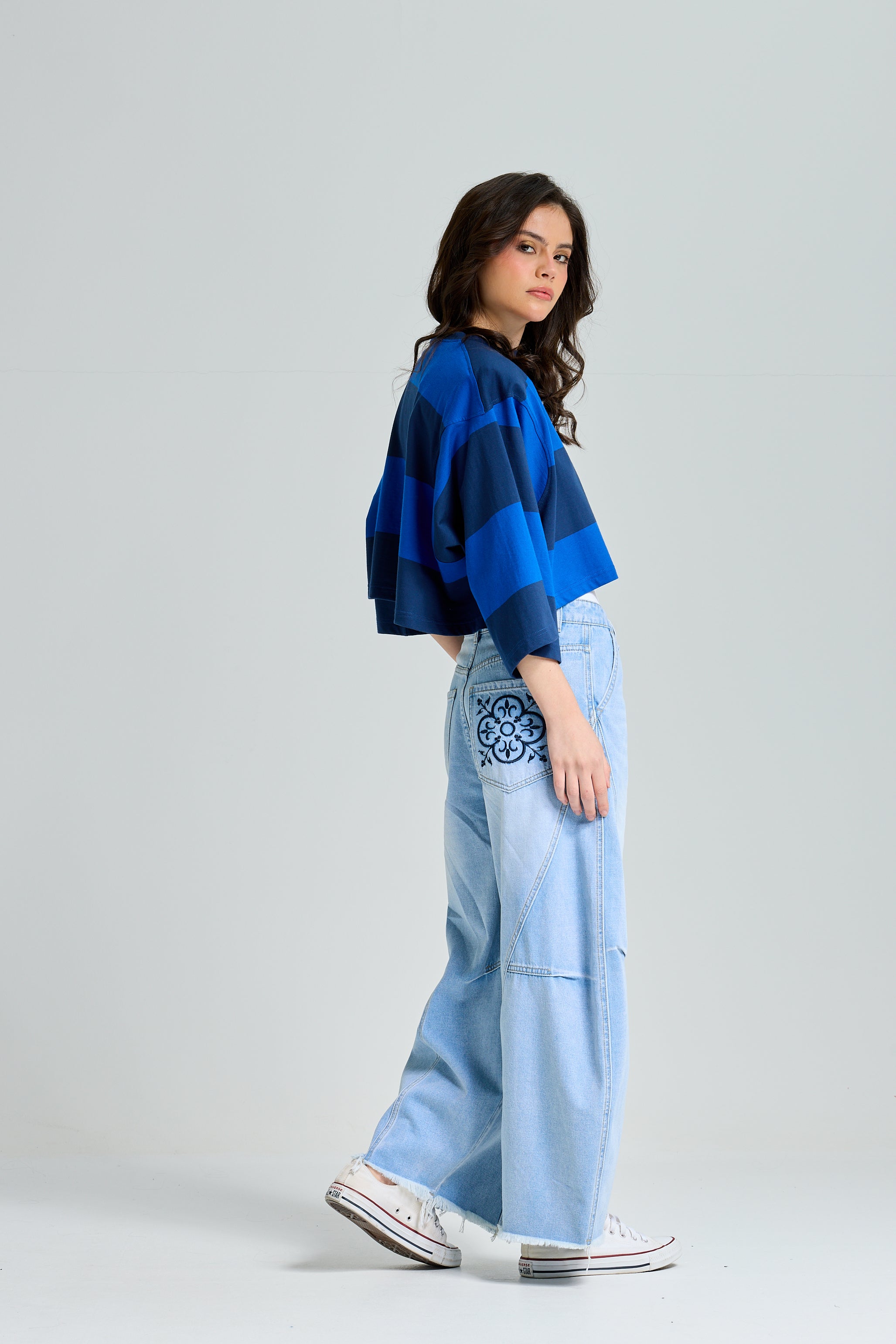 Cropped Bold Shoulders T-Shirt In Stripes