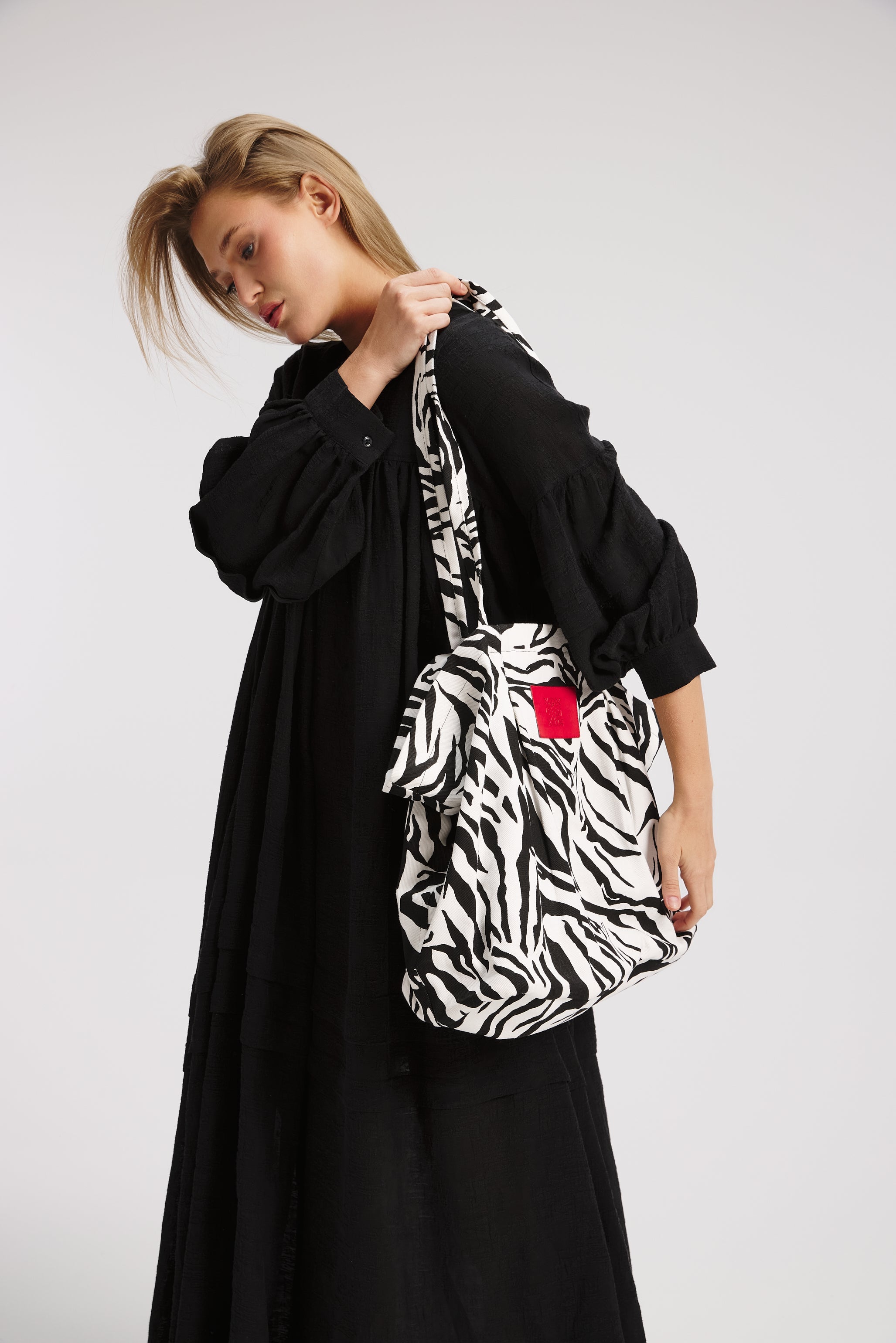 Zebra Tote In White
