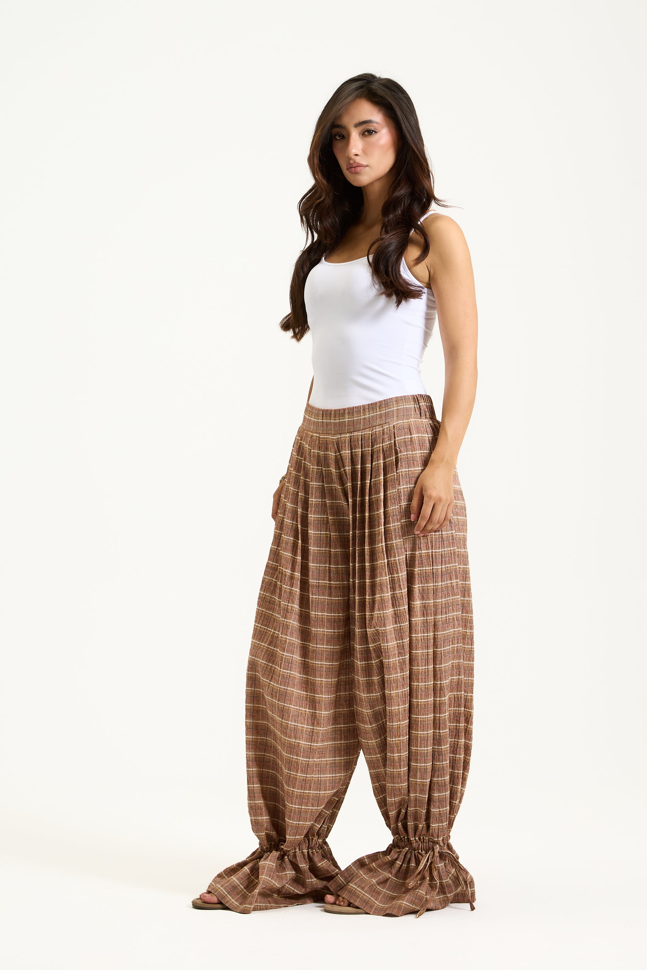 Checker Wide Leg Belted Bottom Pants