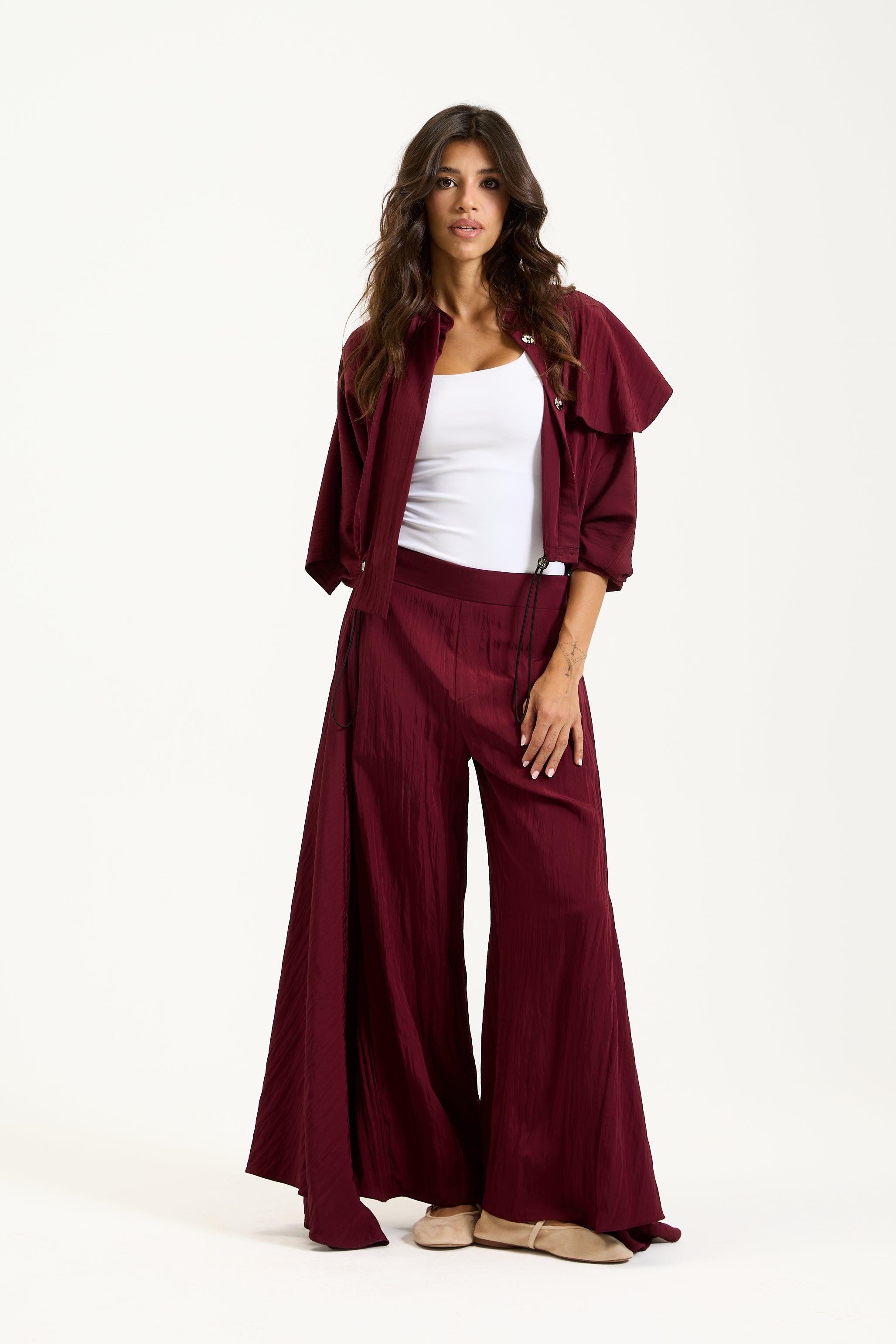 Wrinkled Cropped Extra Fabric Pants