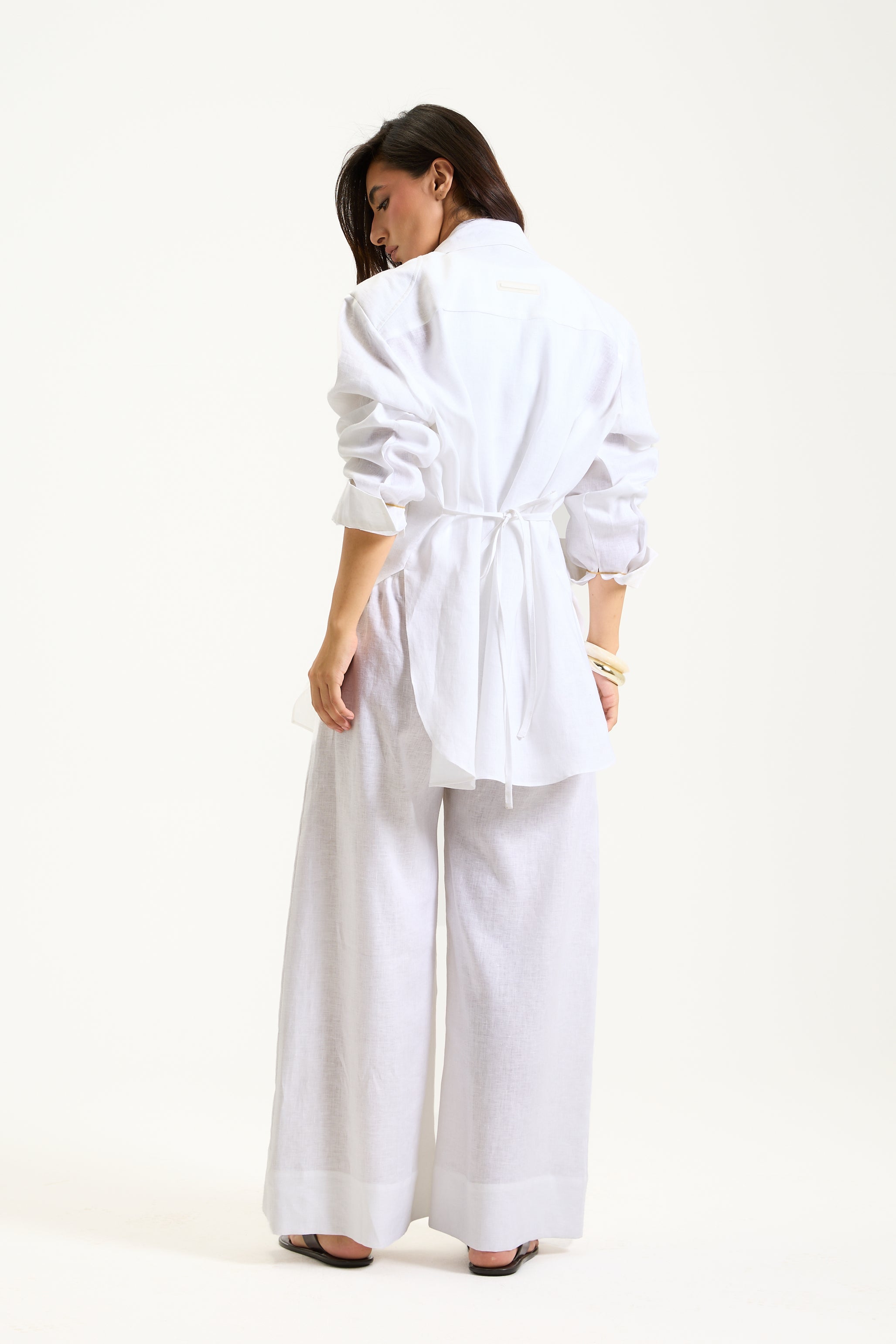 Bold Shoulders Belted Linen