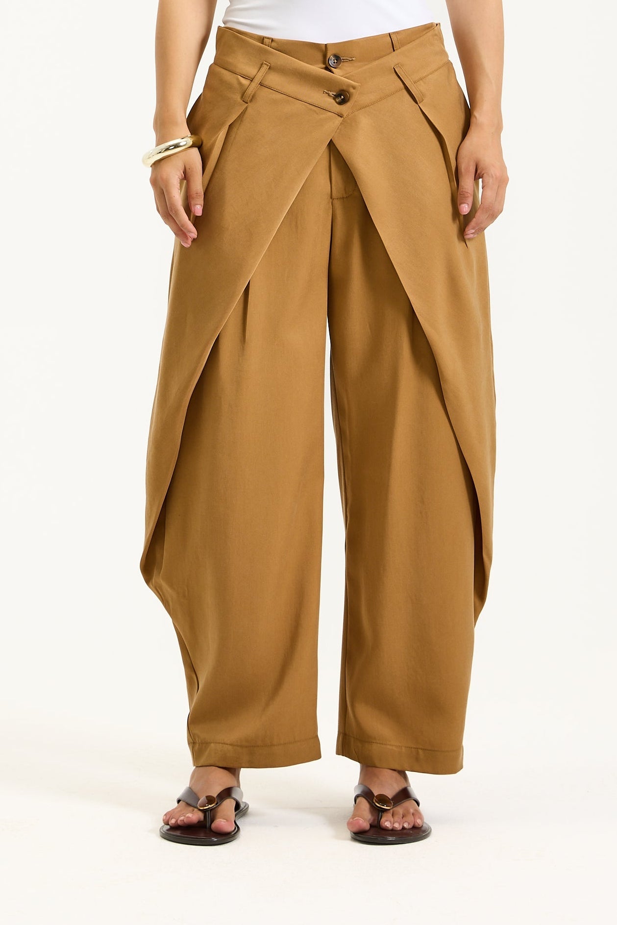 Extra Fabric Extra Waist Cropped Pants Camel
