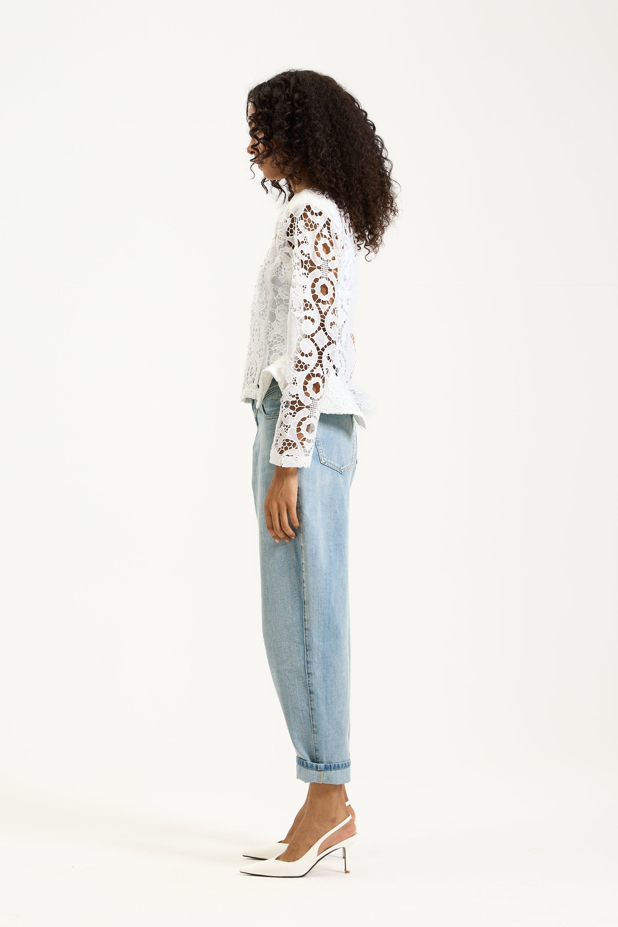 Curved sides guipure jacket White