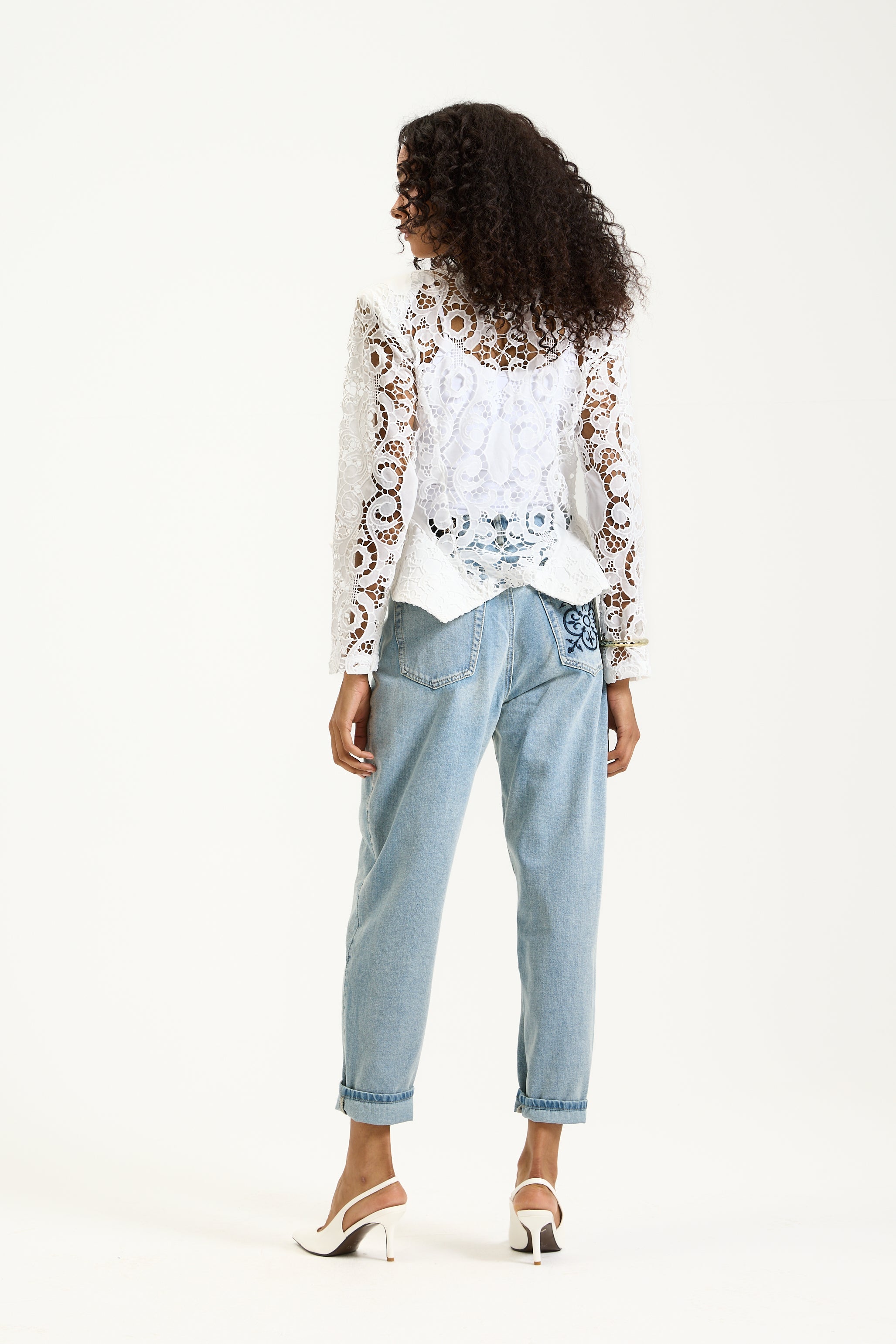 Curved sides guipure jacket White