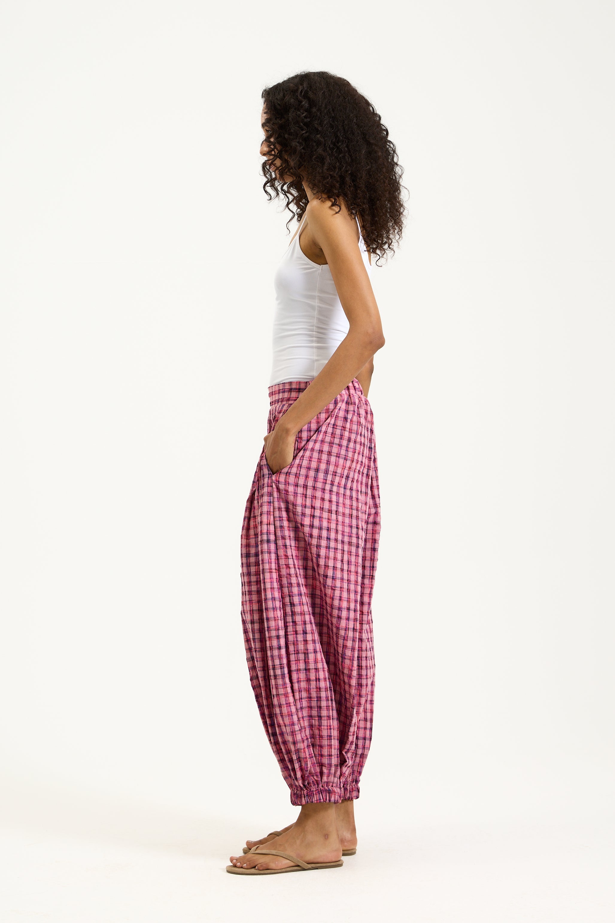 Plaided Aladdin Pants In Pink