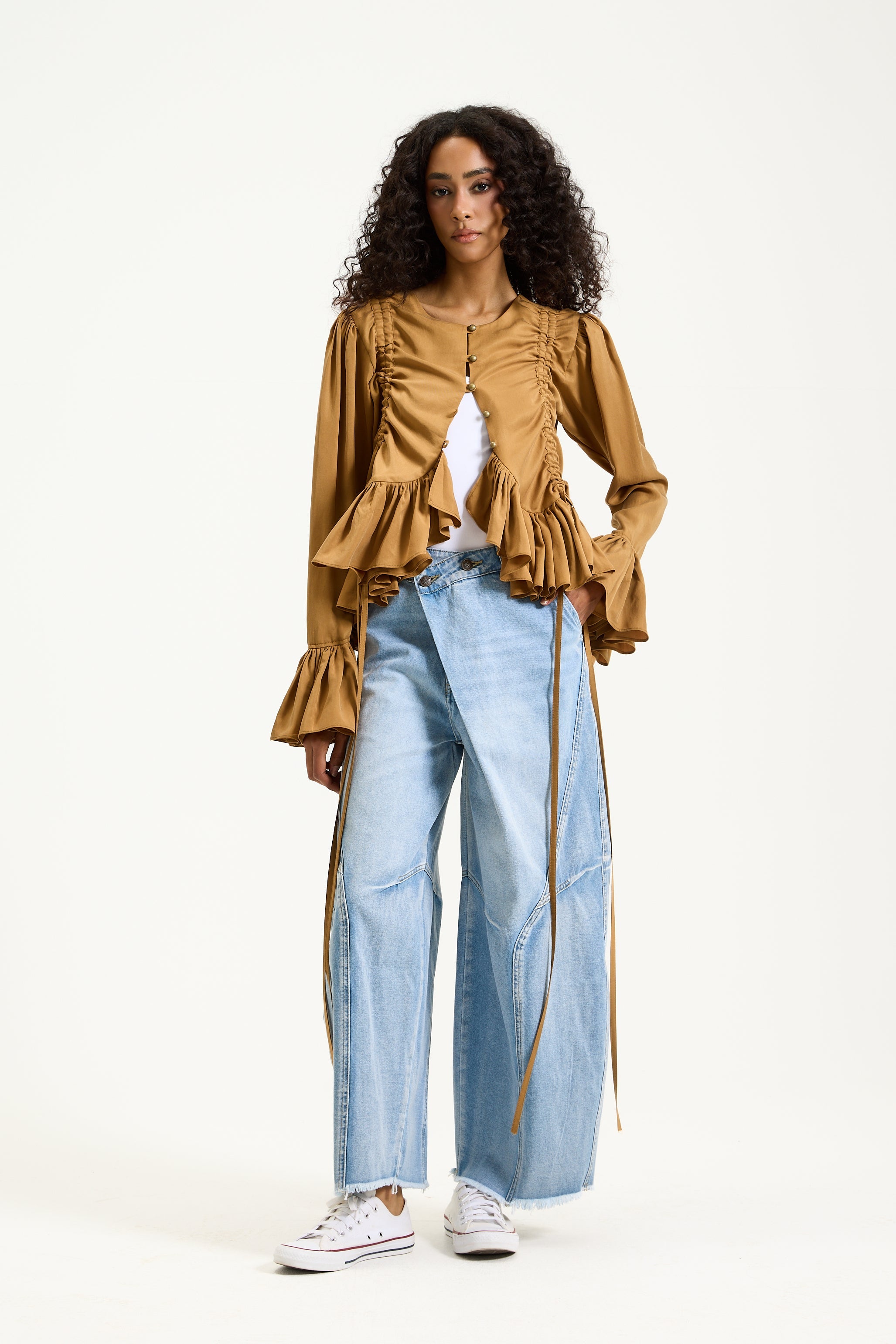 All Around Camel Ruffles Open Top
