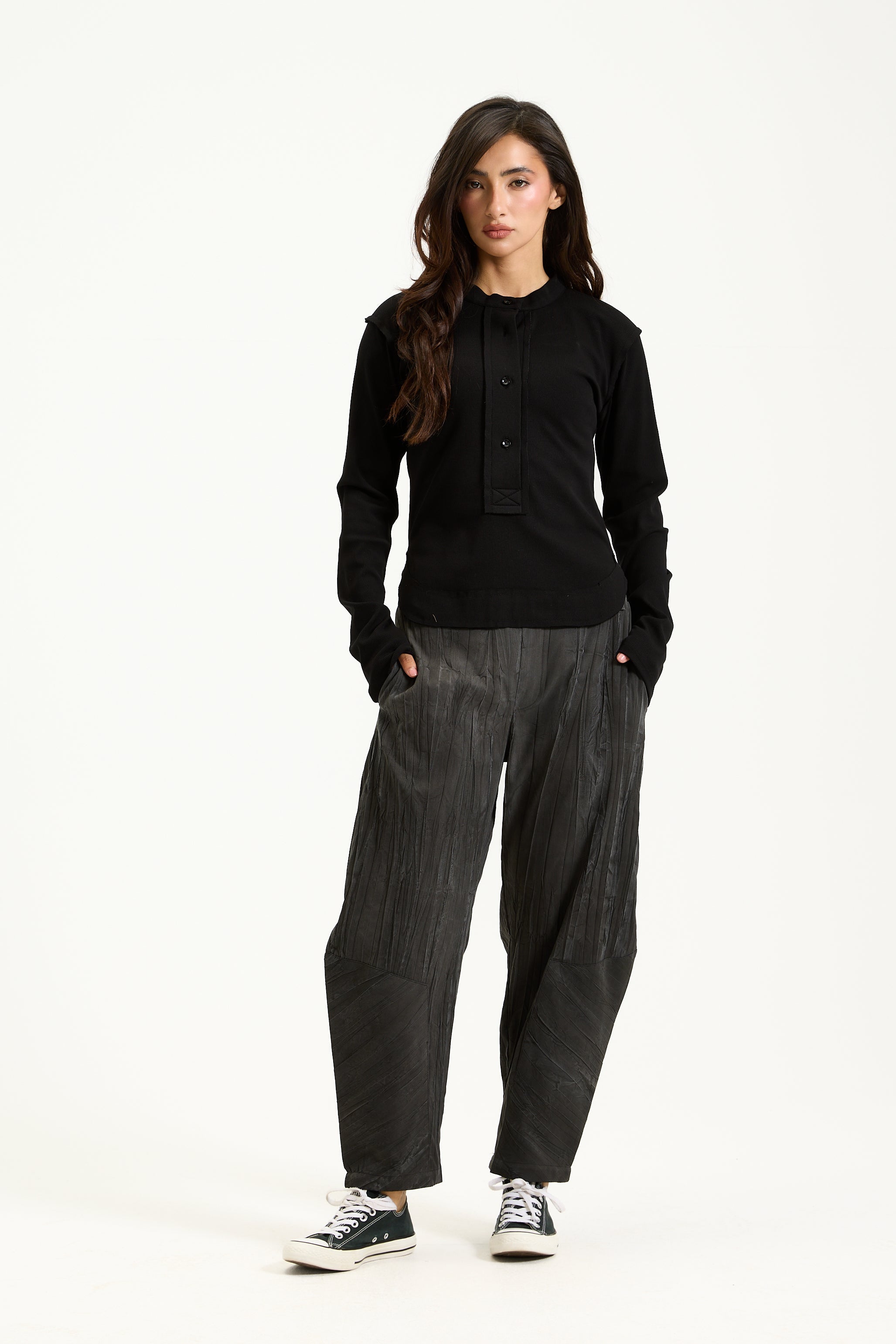 Henley Neck T-shirt black