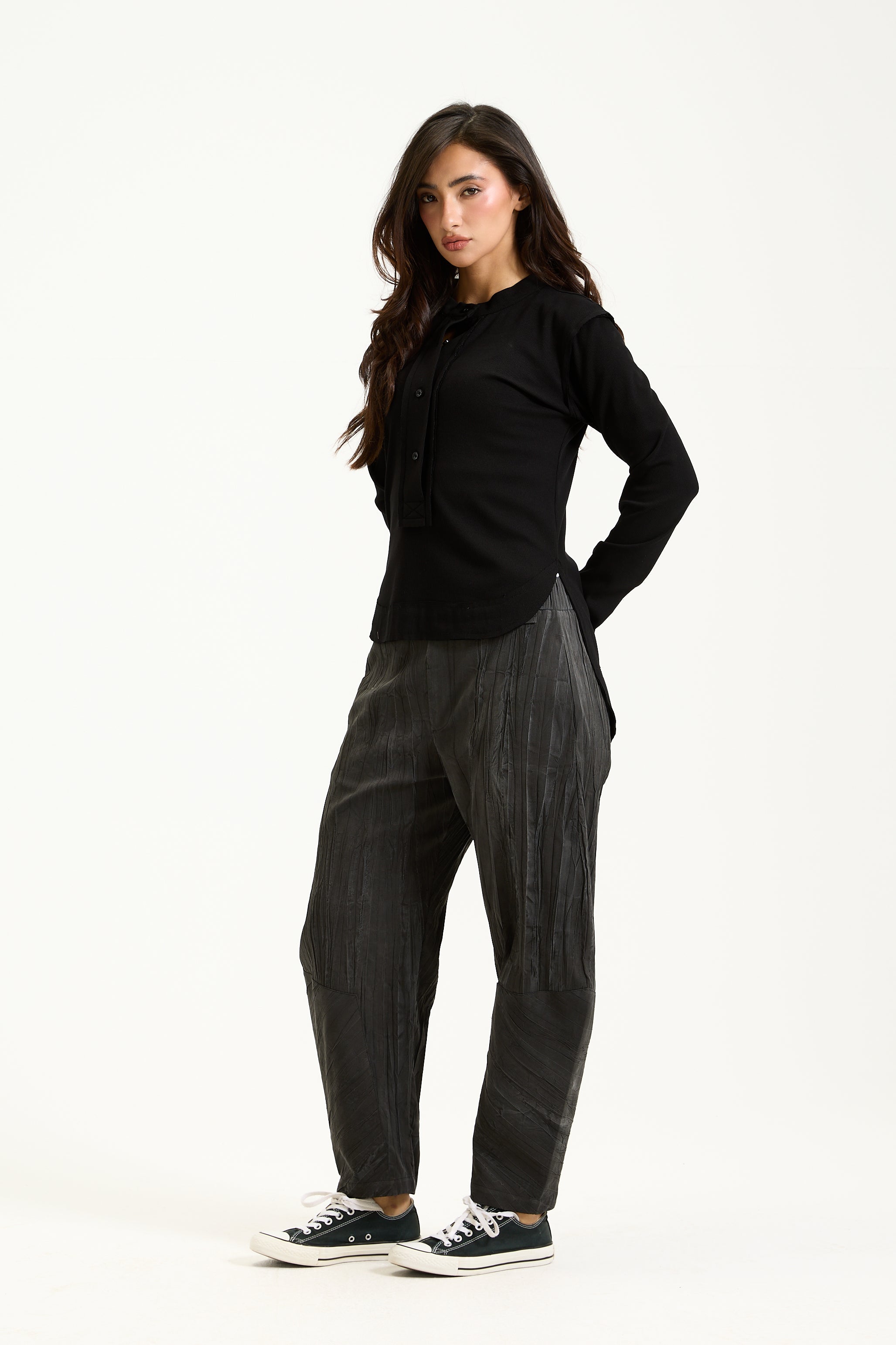 Henley Neck T-shirt black
