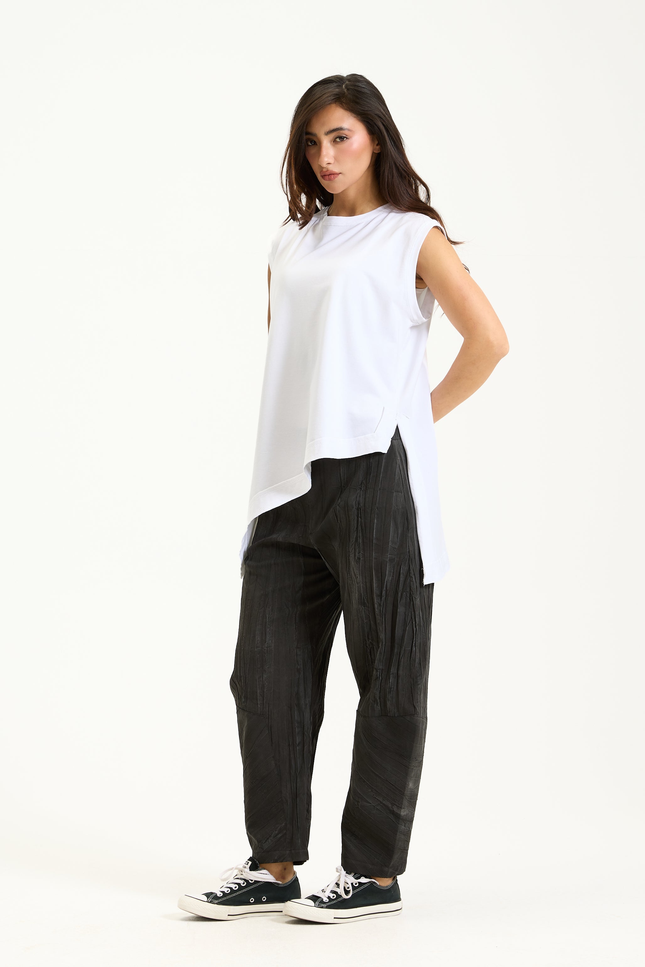 High Low sleeveless Asymmetrical T-shirt