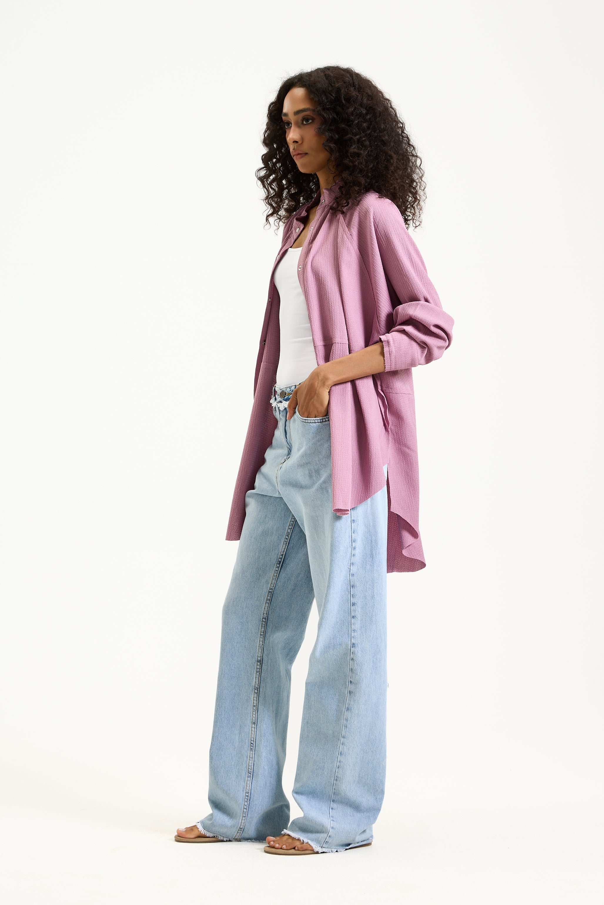 Crushed oversize shirt in lilac