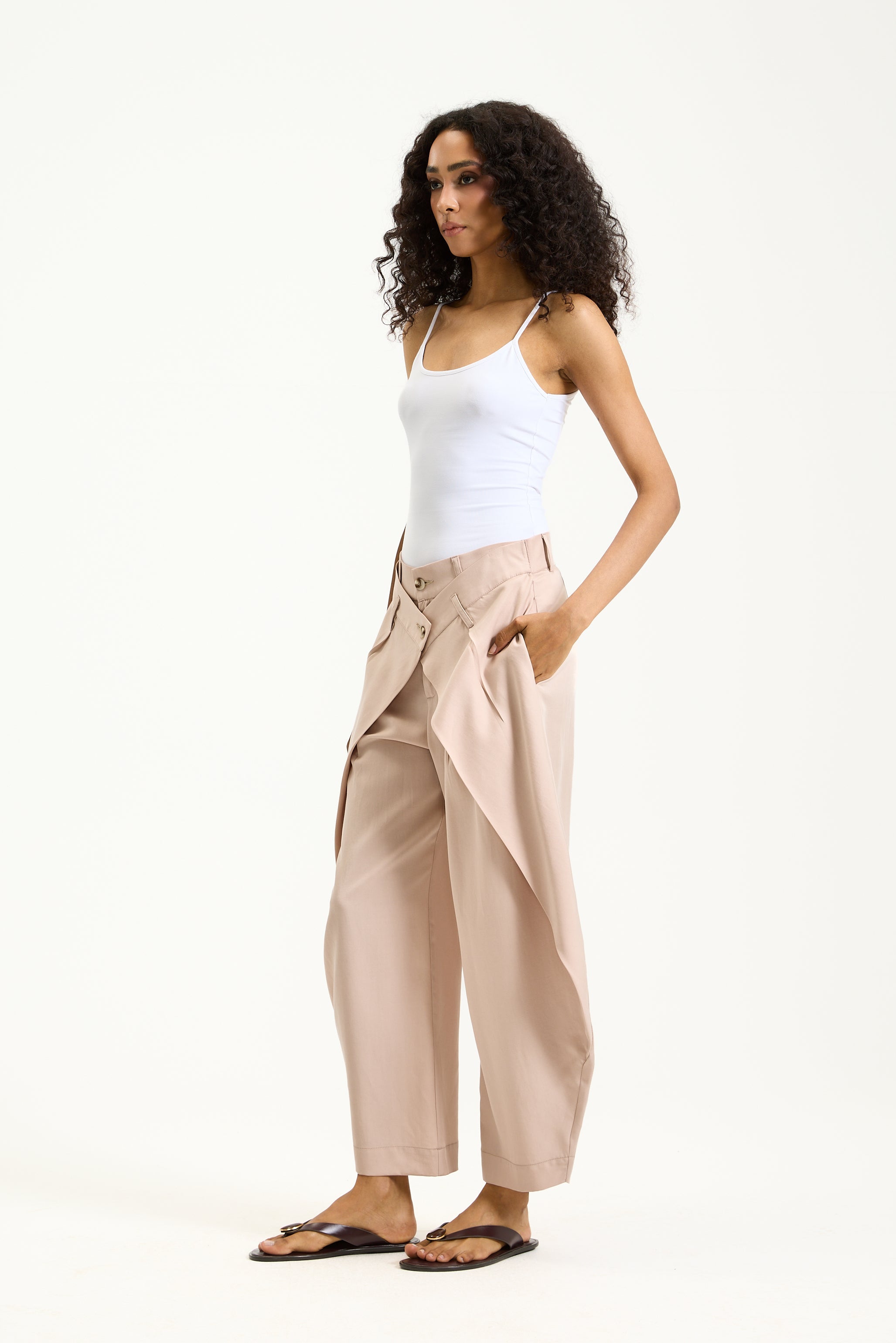 Extra Fabric Extra Waist Cropped Pants Powder