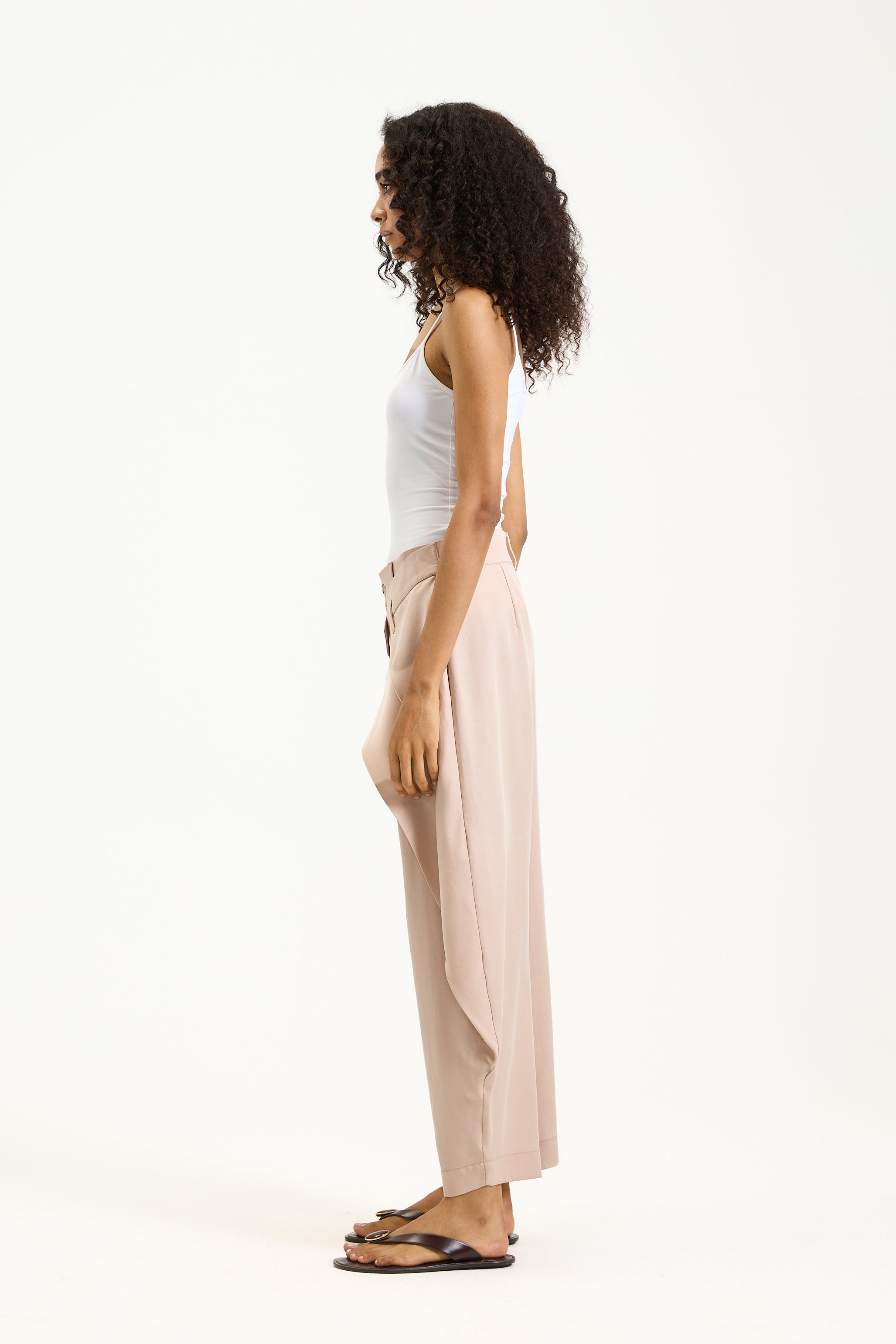 Extra Fabric Extra Waist Cropped Pants Powder