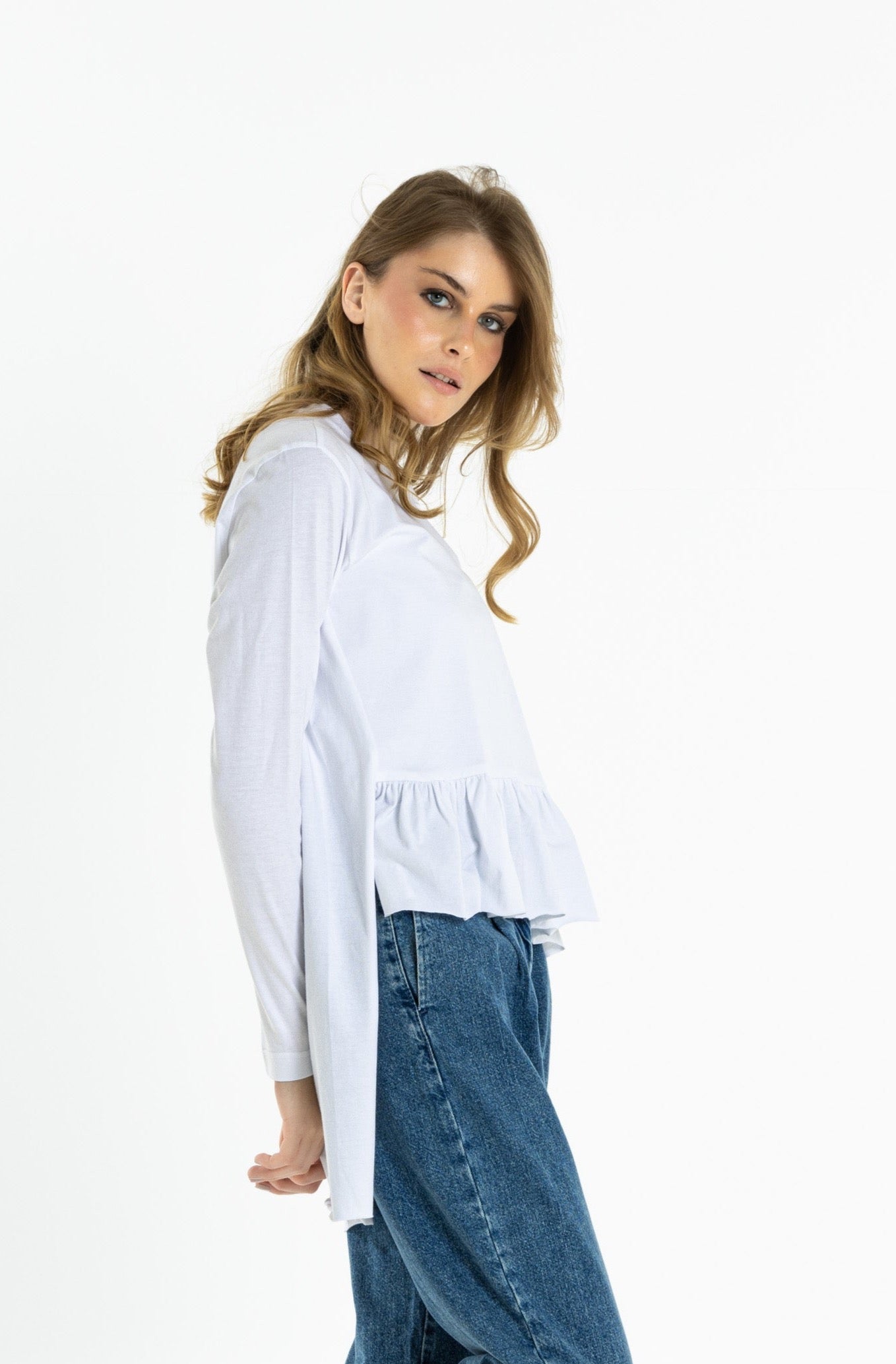 Front Ruffle Hem T-Shirt In White